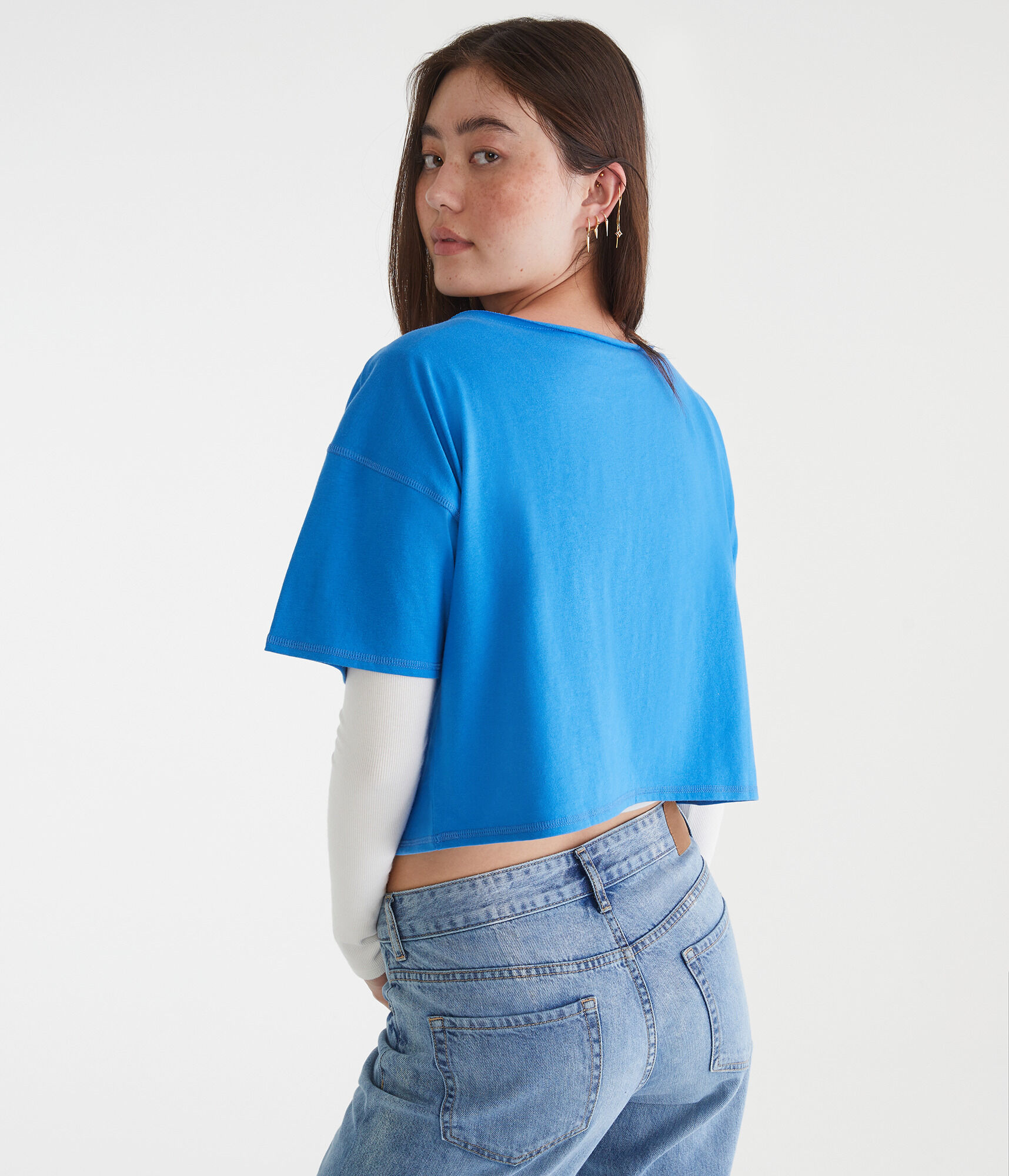 Detroit Lions Cropped Off-The-Shoulder Graphic Tee