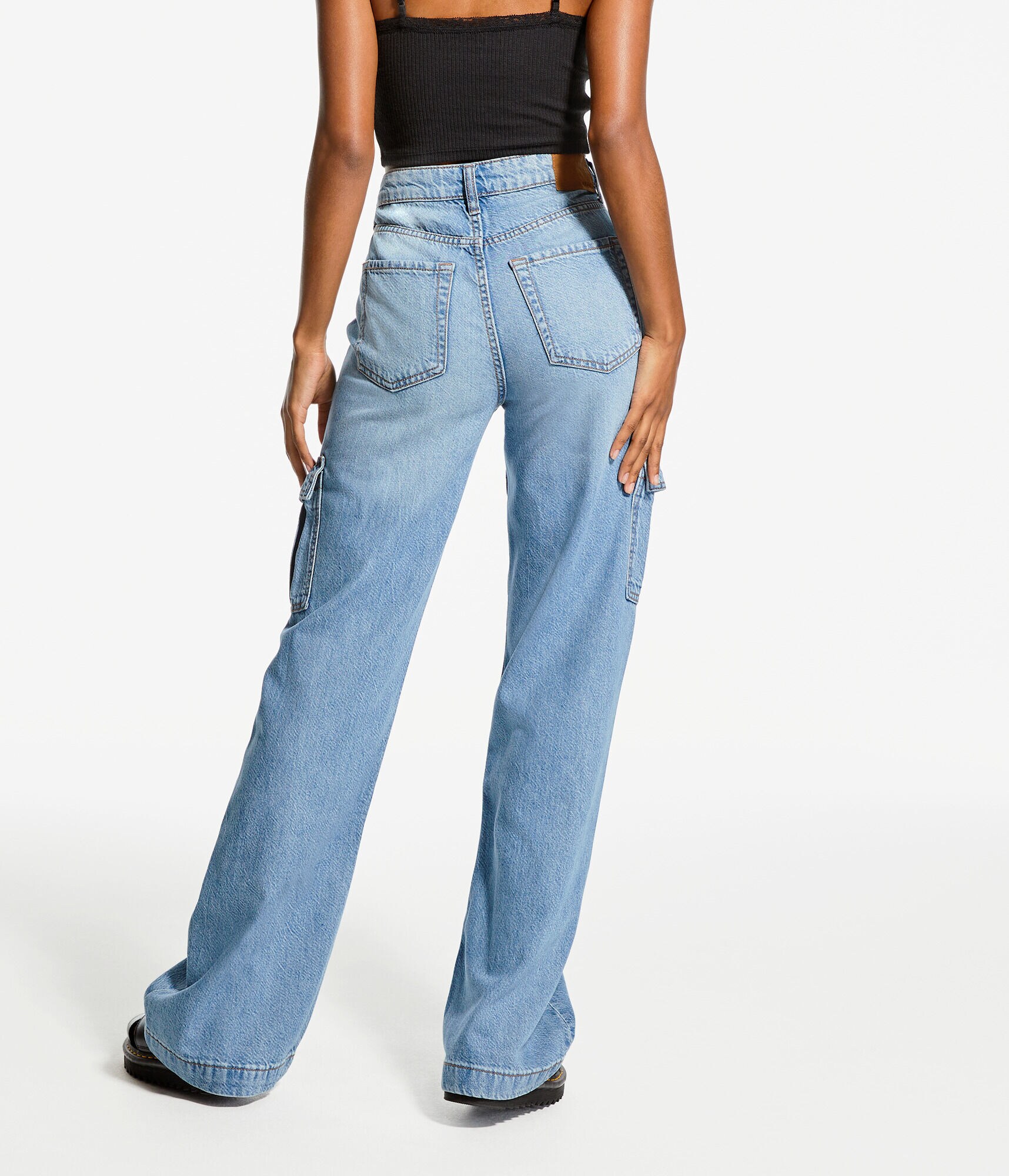 '90s Super High-Rise Wide Leg Cargo Jean