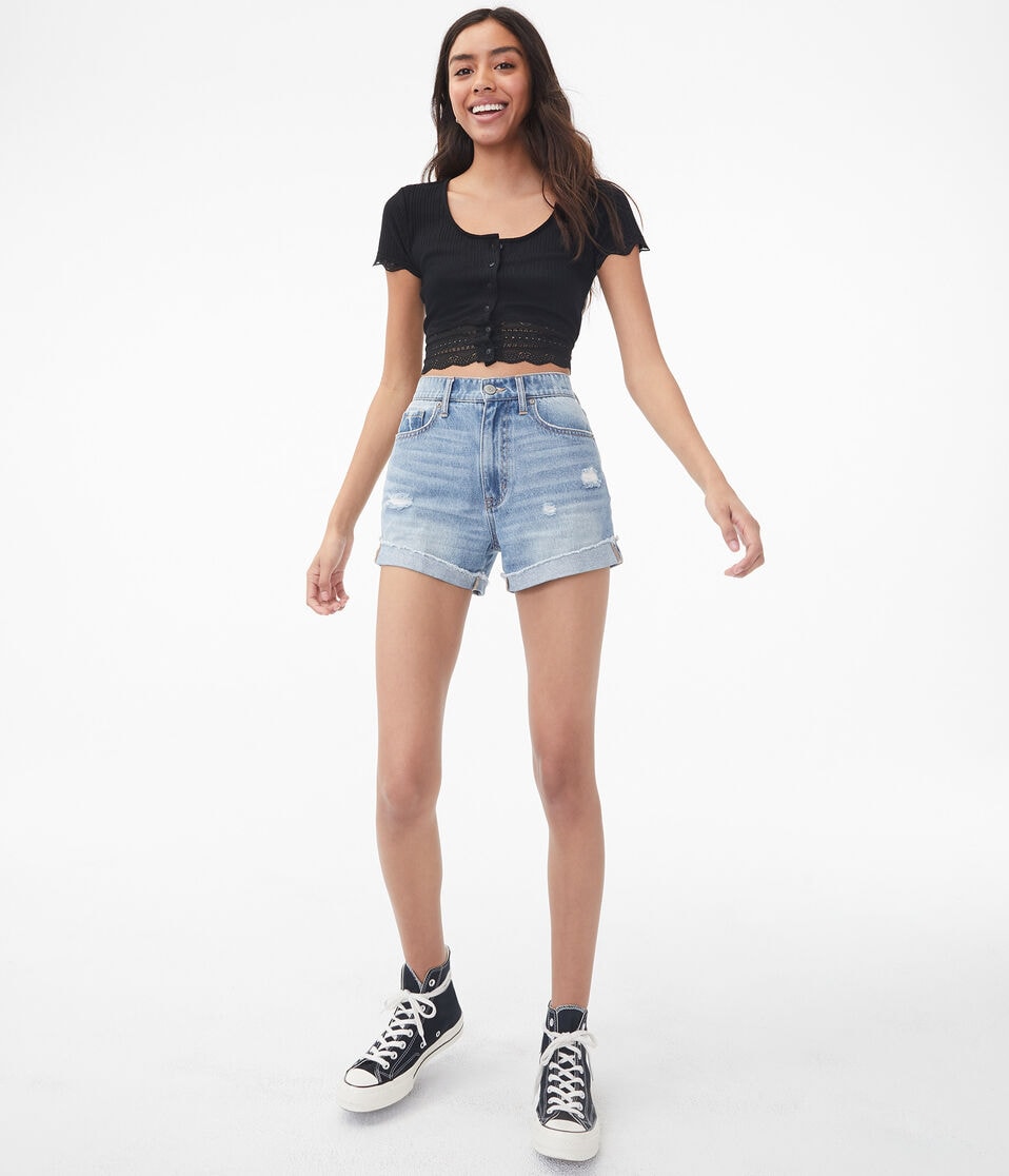 Lacy Buttoned Bodycon Crop Top