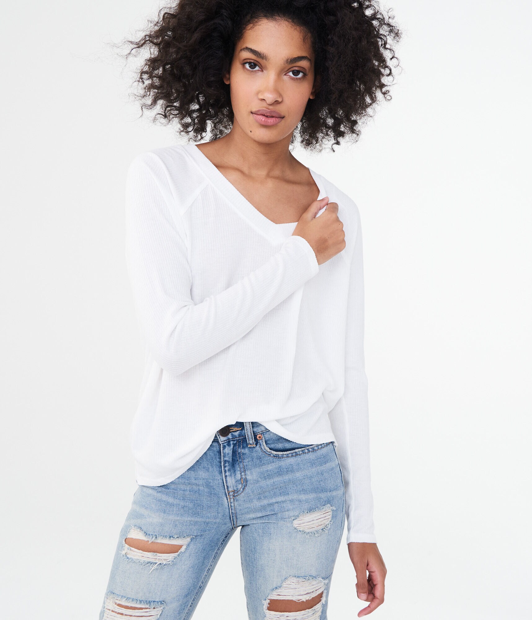 Long Sleeve Solid Rib-Knit V-Neck Tee