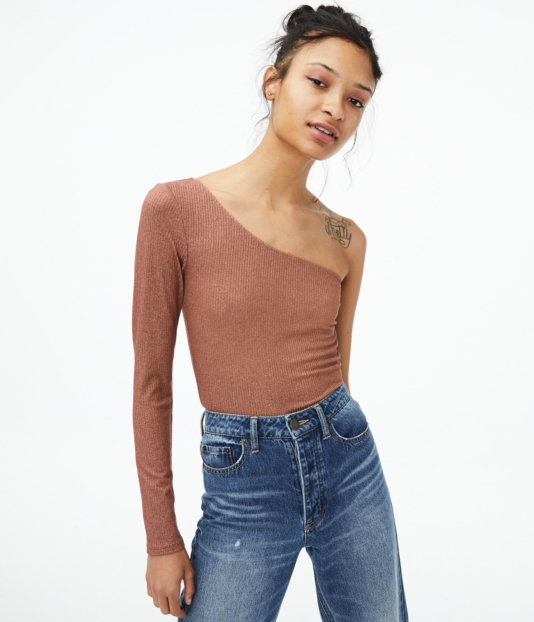 long sleeve one shoulder top