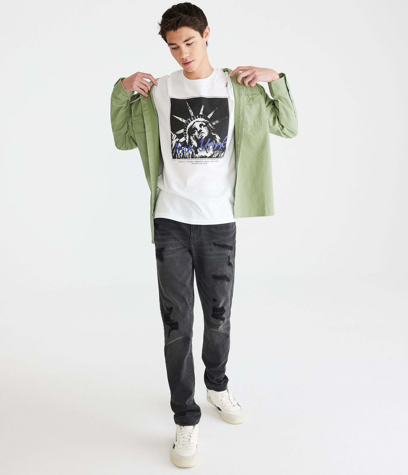 New York Statue Of Liberty Graphic Tee