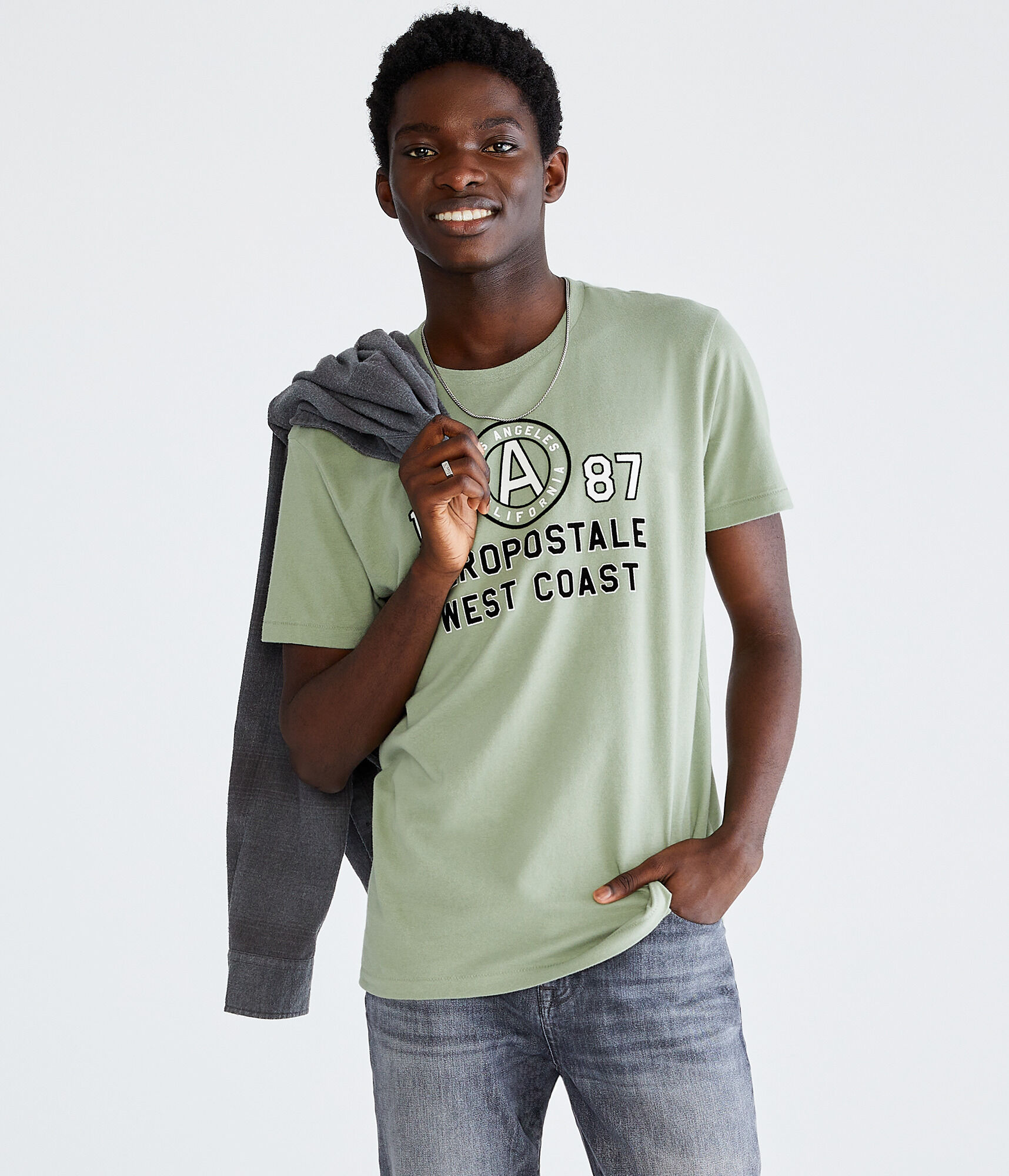 Aeropostale West Coast Appliqu&eacute; Graphic Tee