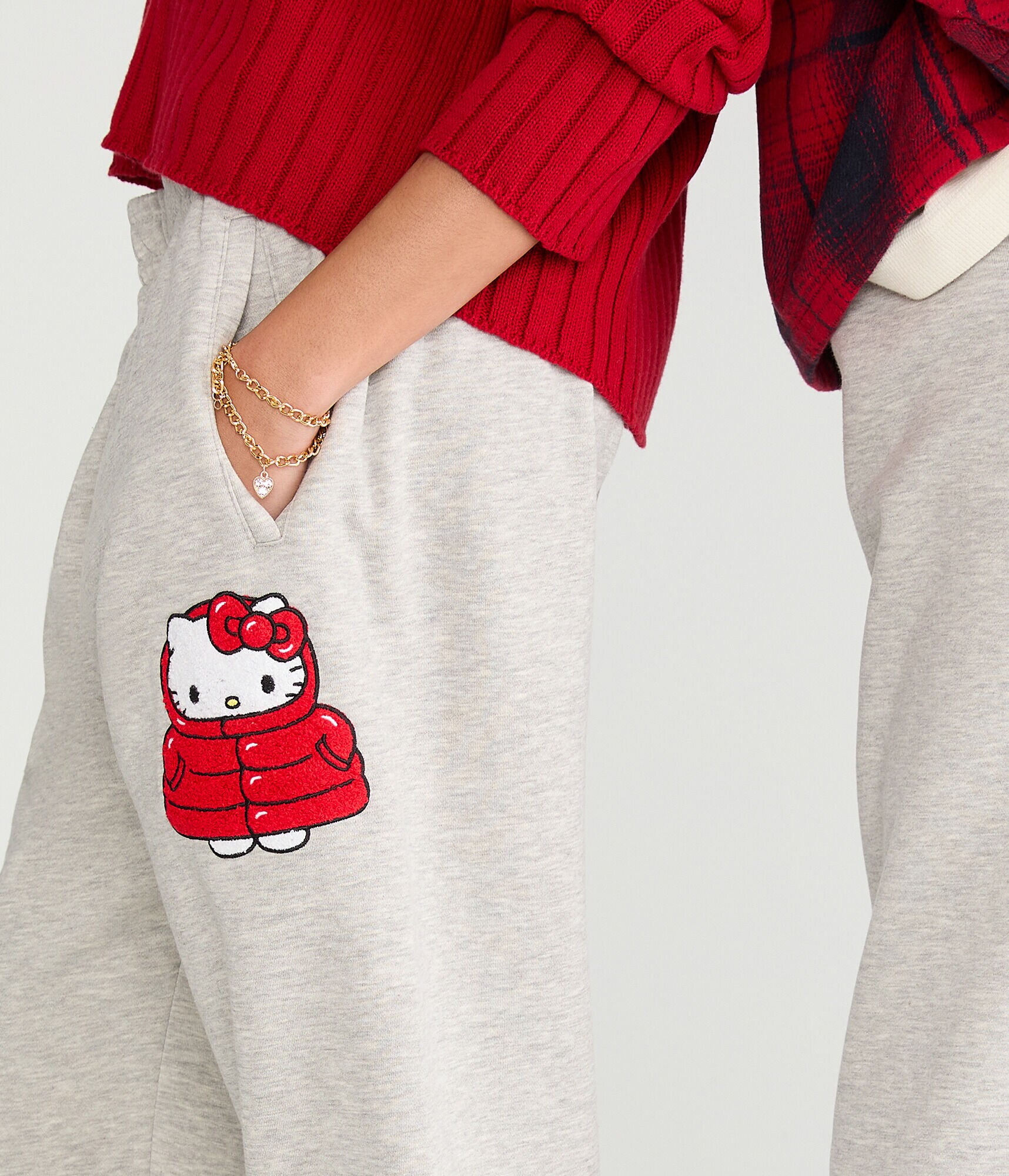 Hello Kitty | Aero Puffer Jacket Jogger Sweatpants