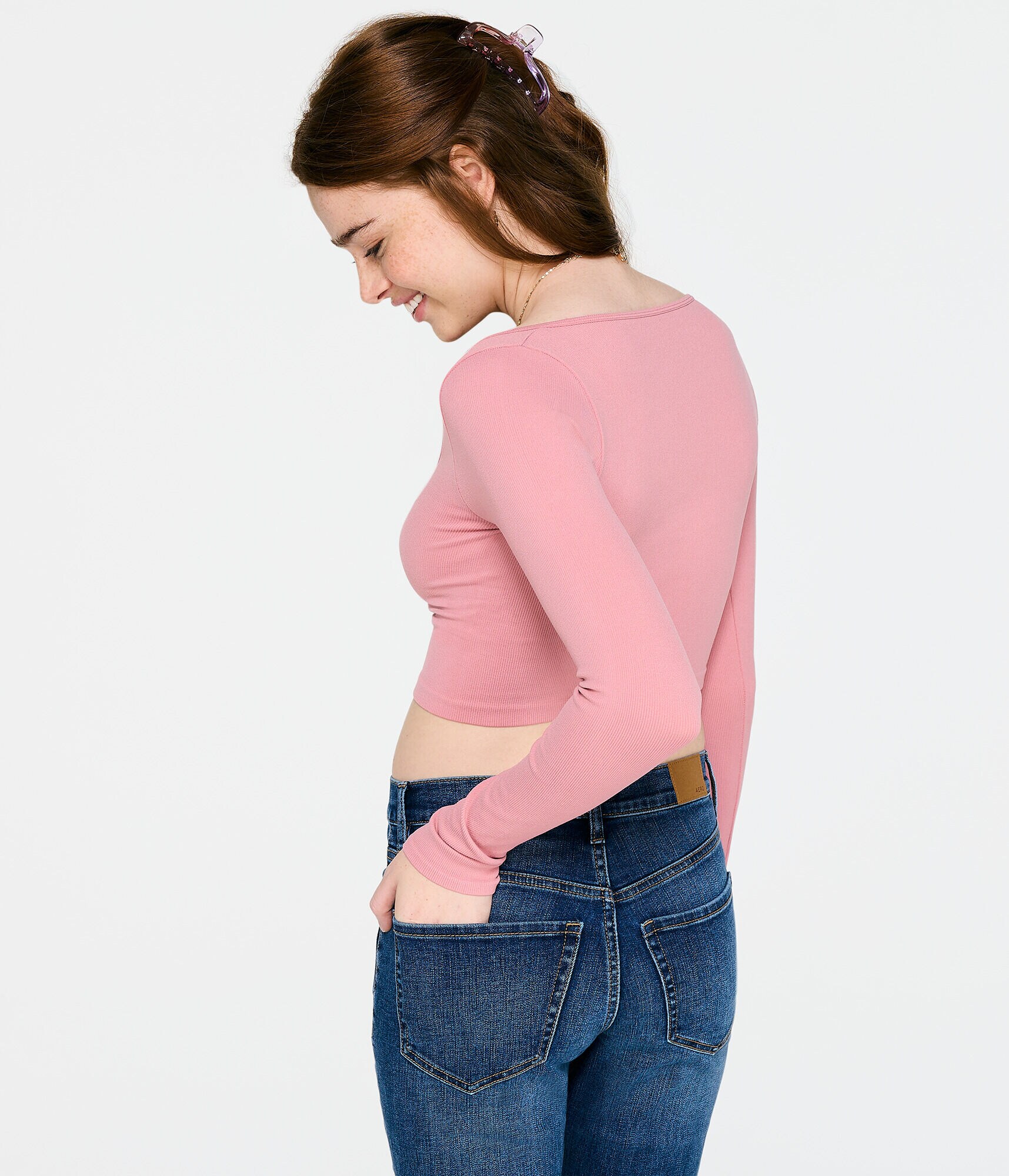 Long Sleeve Seamless Ring Keyhole Crop Top