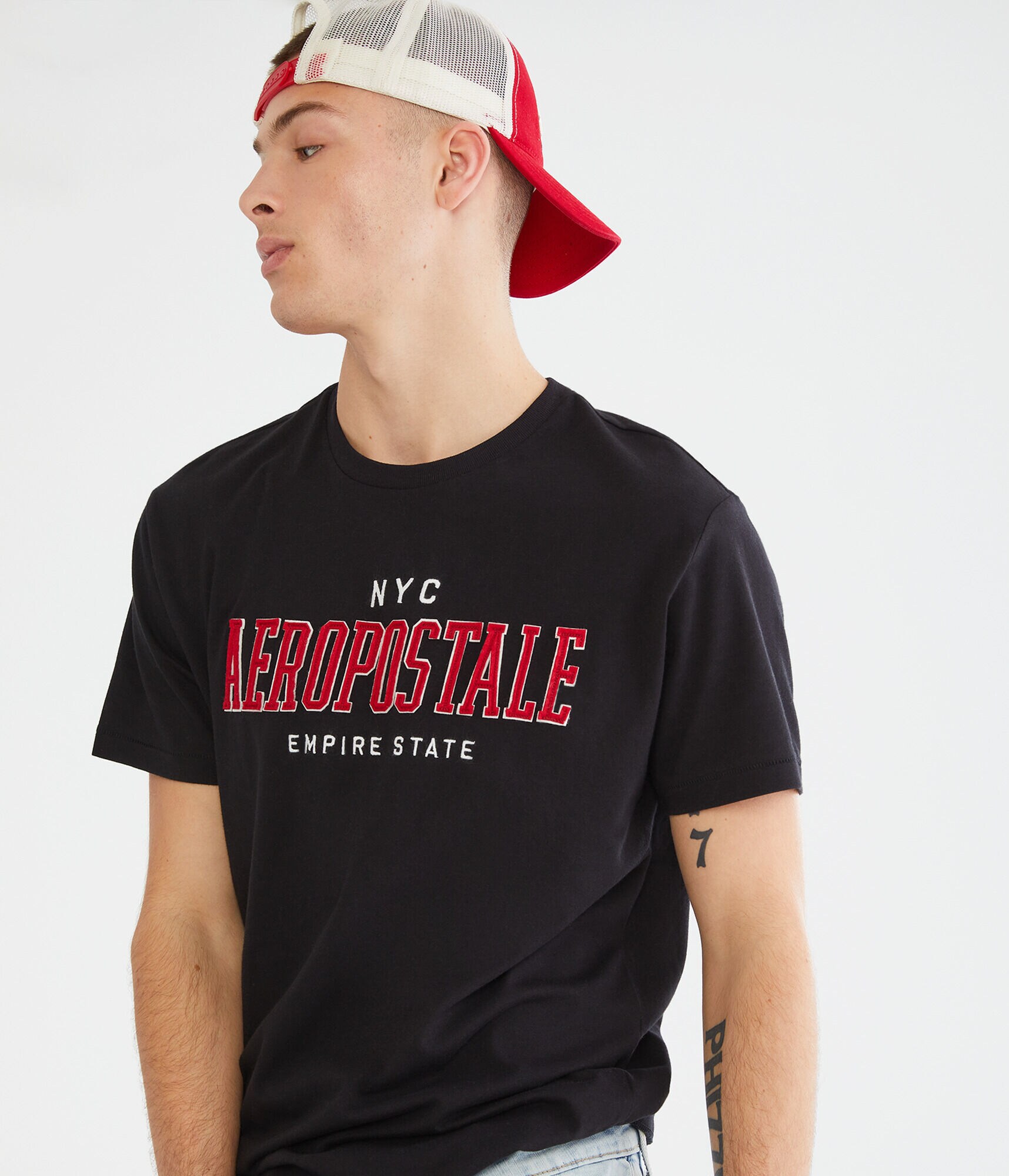 Aeropostale Empire State Appliqu&eacute; Graphic Tee