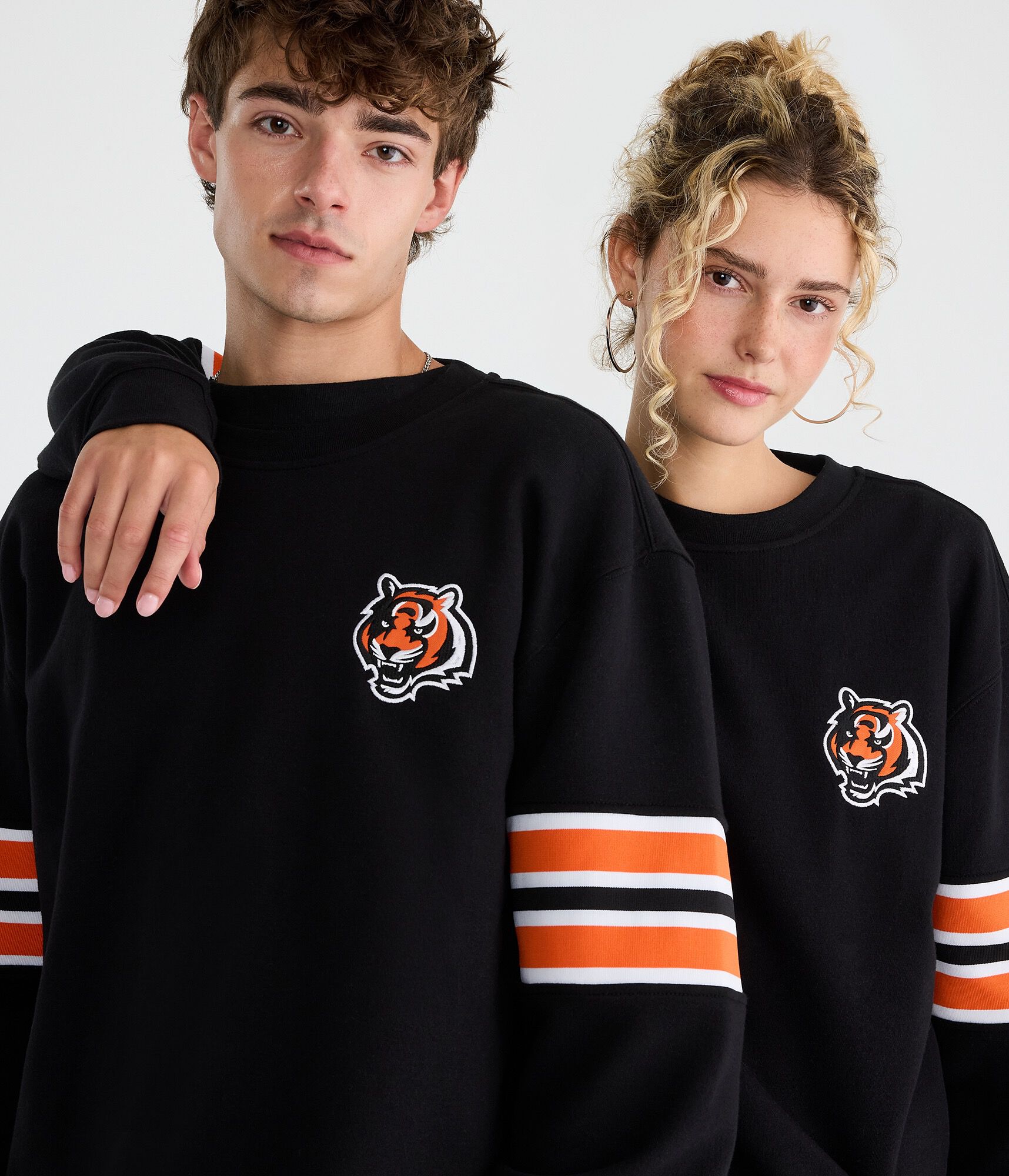 Cincinnati Bengals Striped Sleeve Crew Sweatshirt
