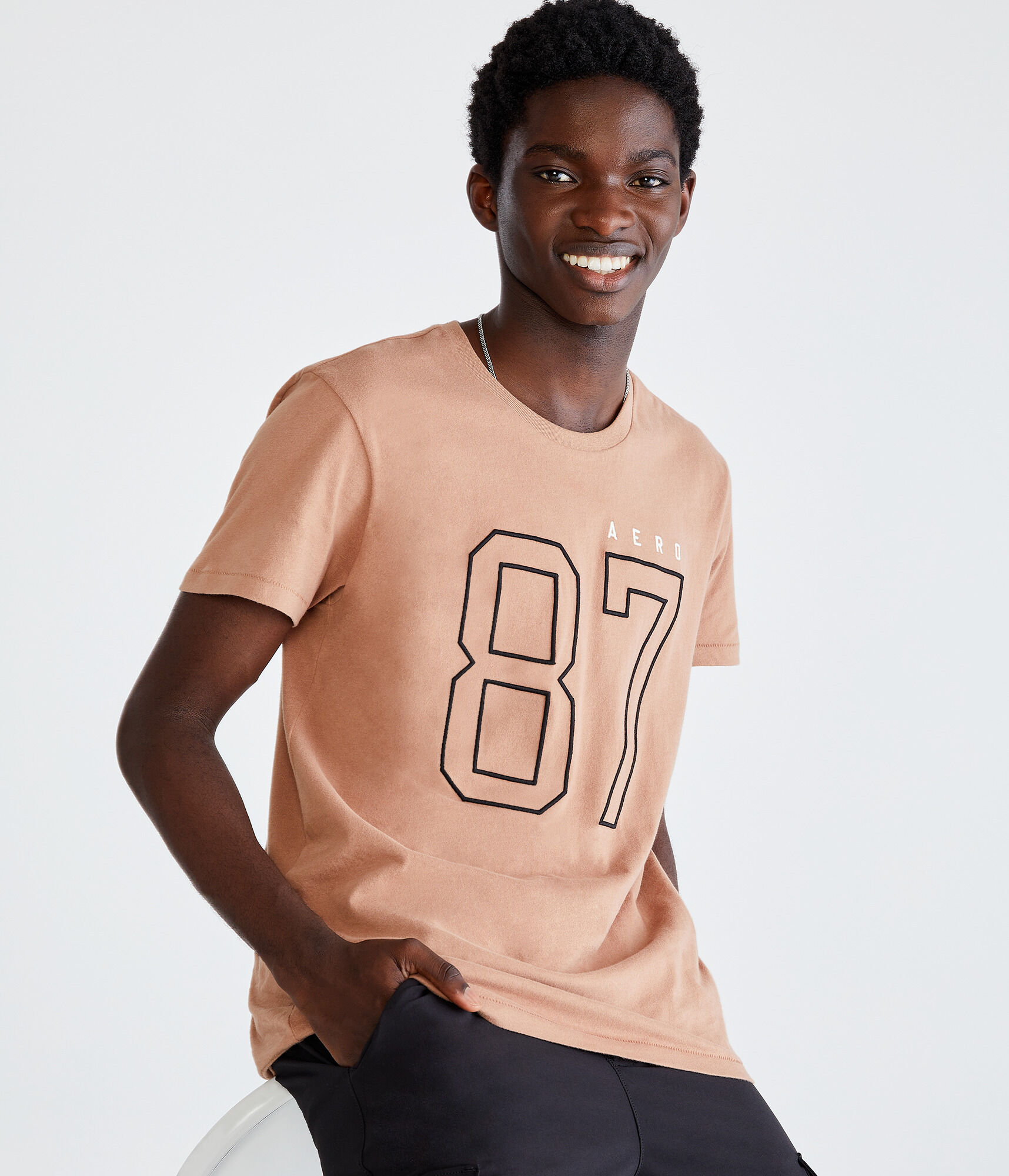 Aero Large 87 Logo Graphic Tee