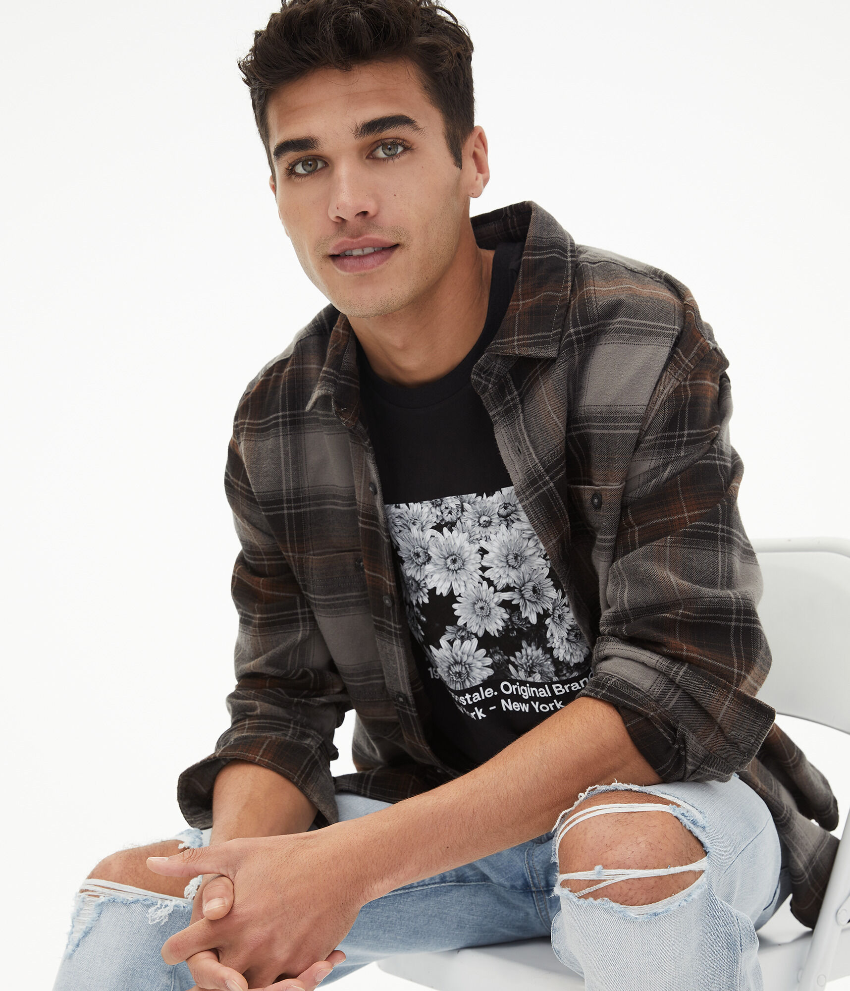 Aeropostale Flower Square Graphic Tee