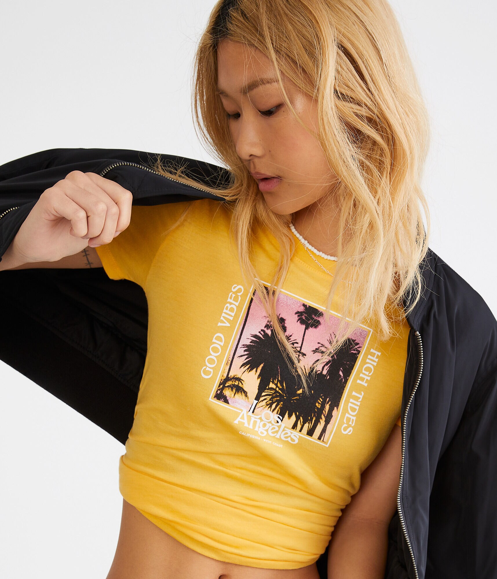 Good Vibes High Tides Graphic Tee