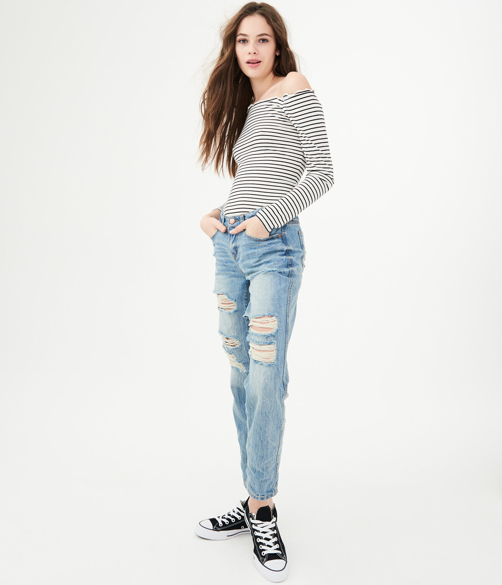 Low-Rise Boyfriend Jean
