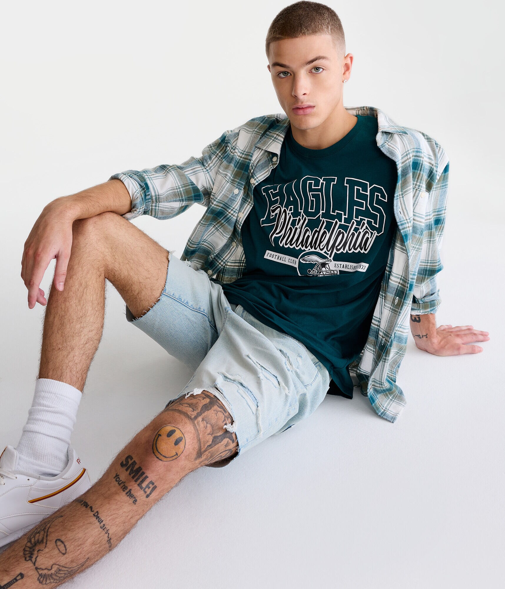 Philadelphia Eagles Graphic Tee