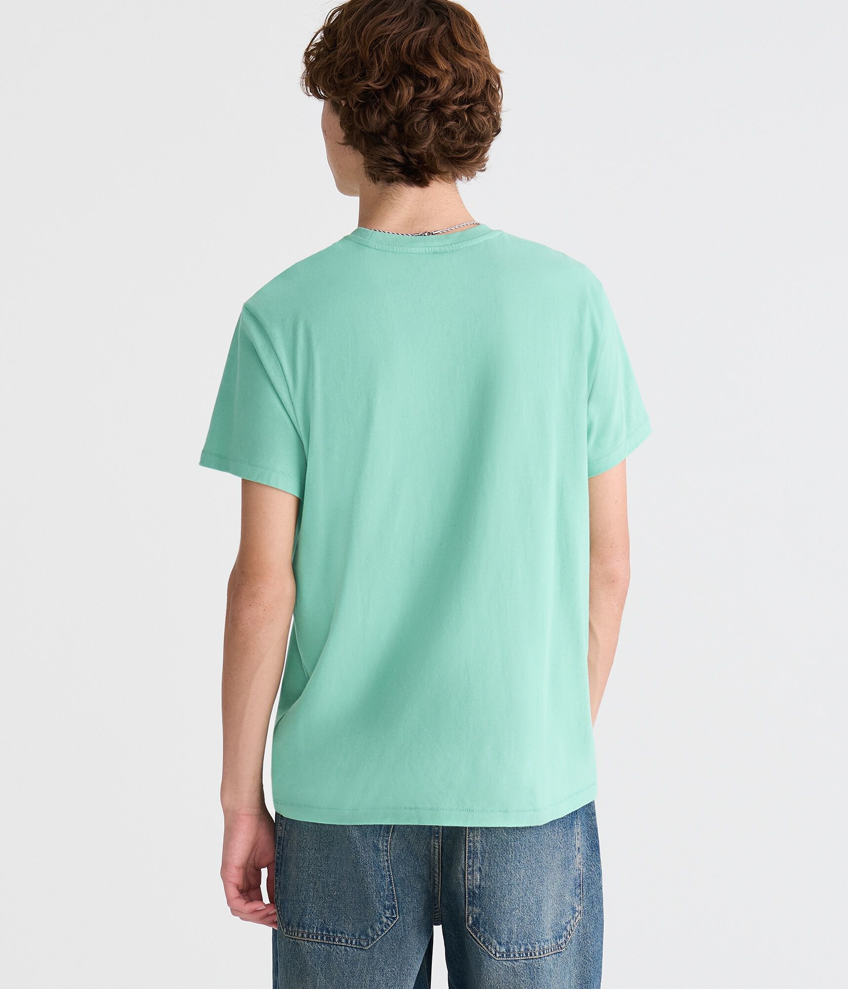 Aero Oversized 87 Appliqu&eacute; Graphic Tee