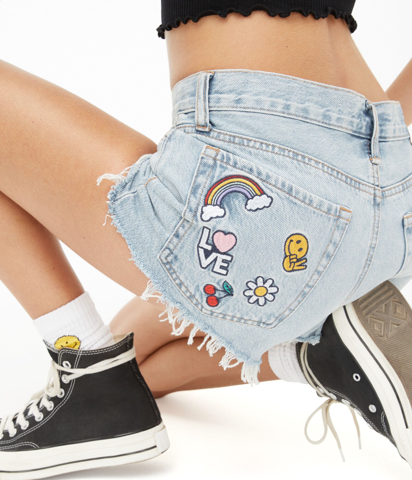 Premium Air Low-Rise Slouchy Boyfriend Denim Shorts