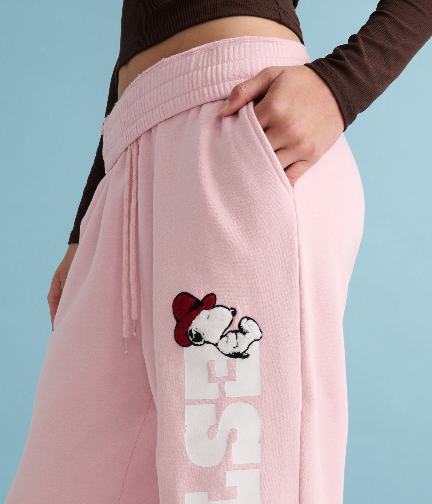 Peanuts® | Aéropostale Western Snoopy 1950 Straight Leg Sweatpants