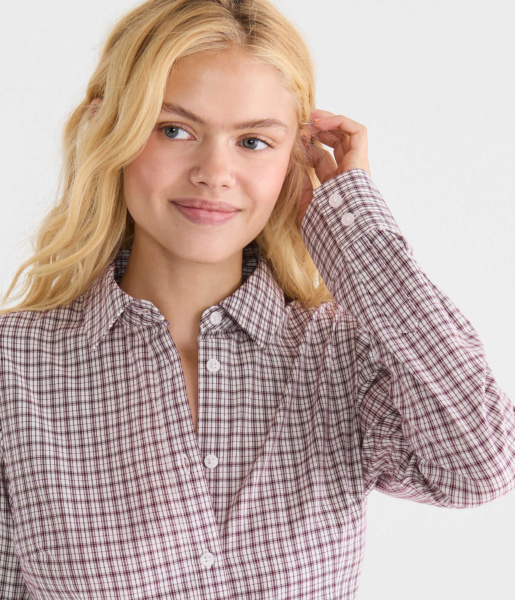 Long Sleeve Plaid Tie-Back Fitted Shirt