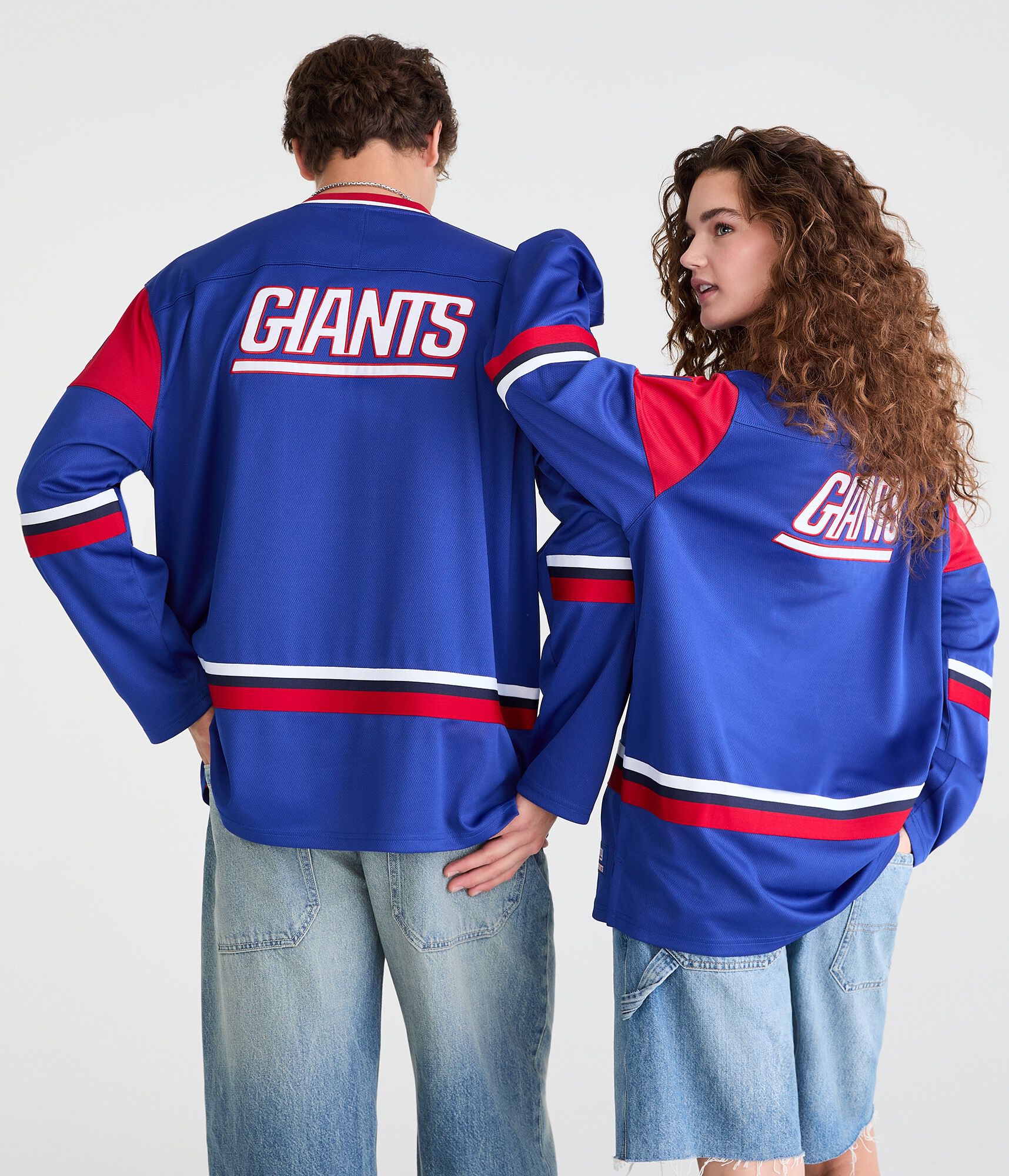 Long Sleeve New York Giants V-Neck Top