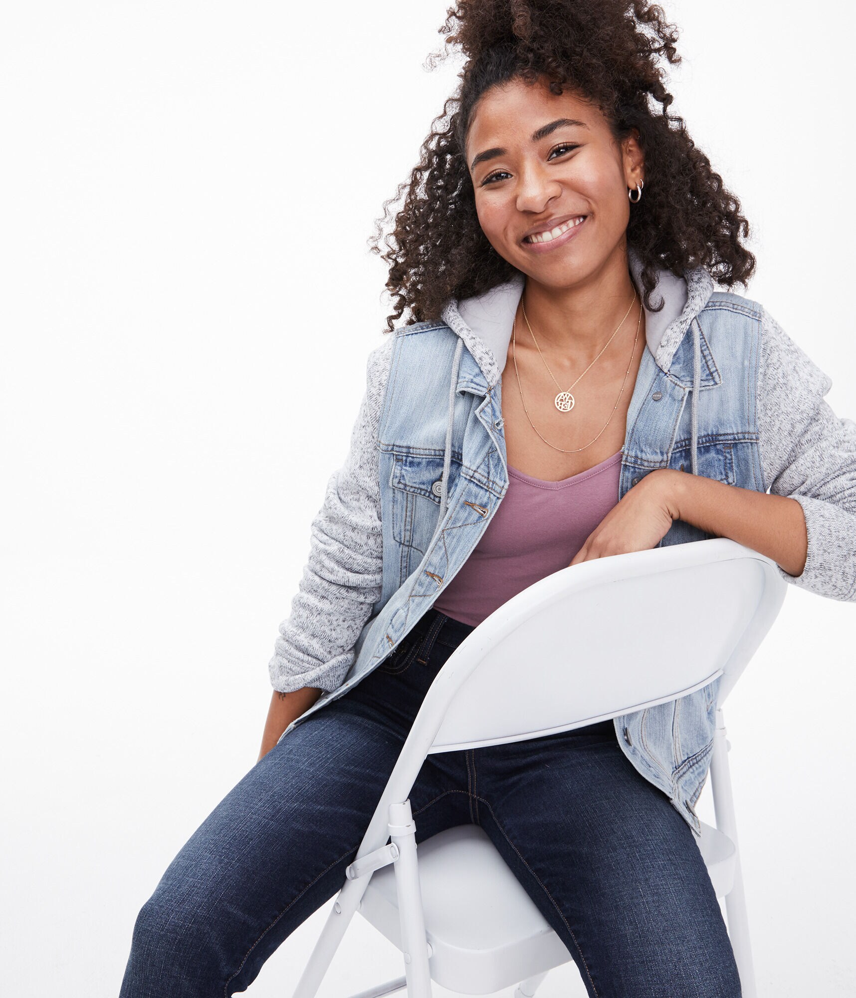 Favorite V-Neck Basic Cami