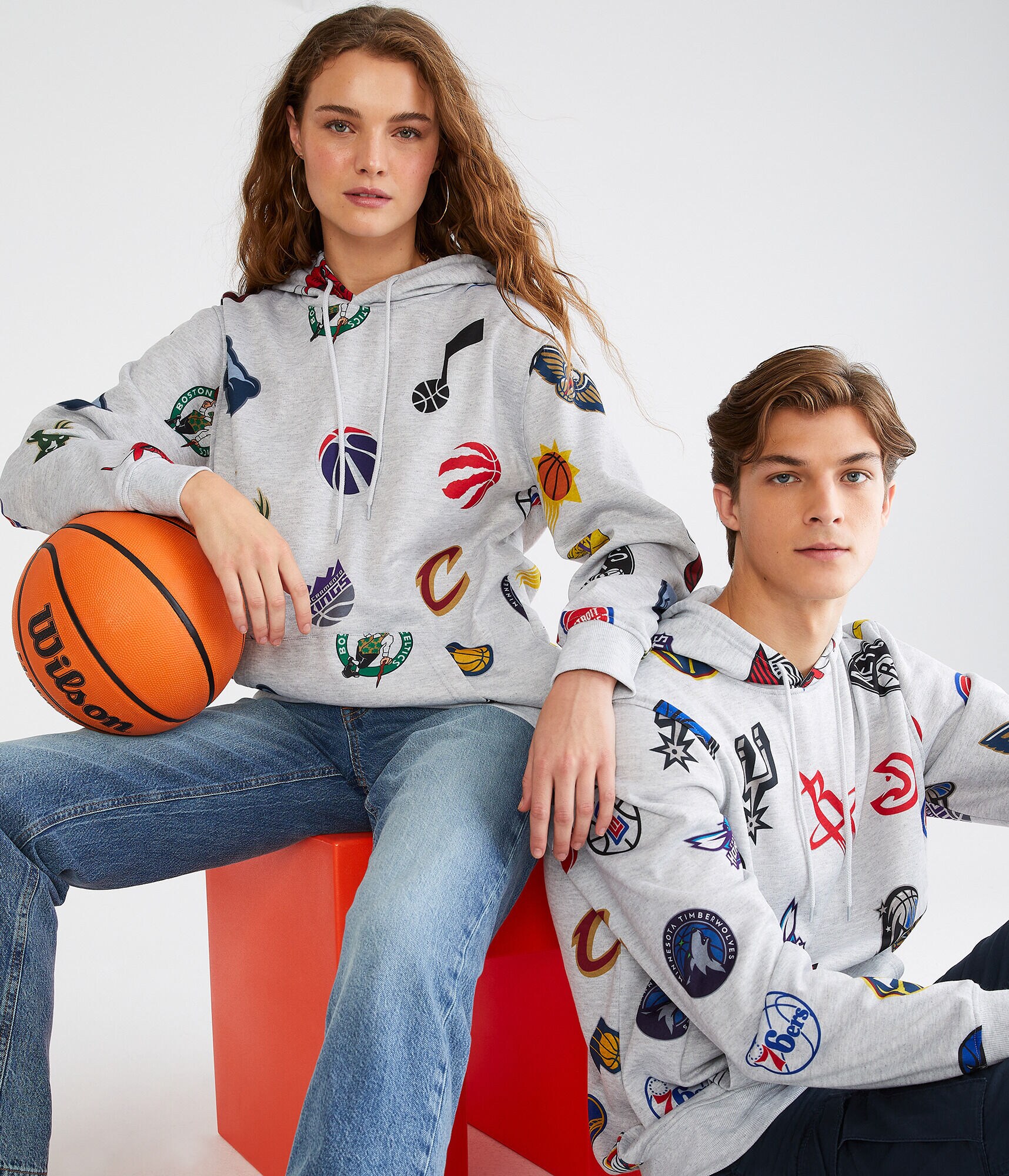 NBA Team Logos Pullover Hoodie