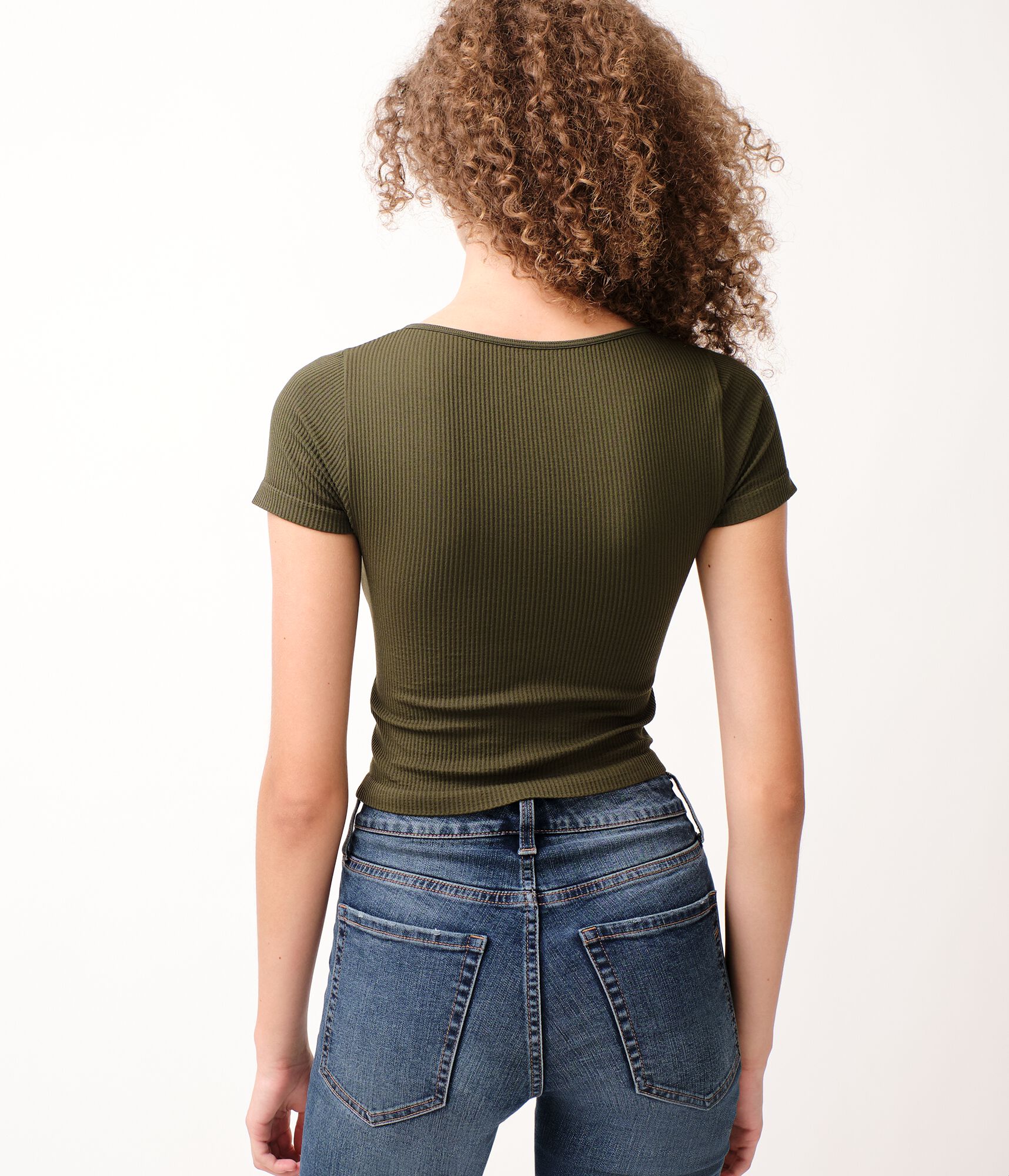 Scoop-Neck Cropped Henley