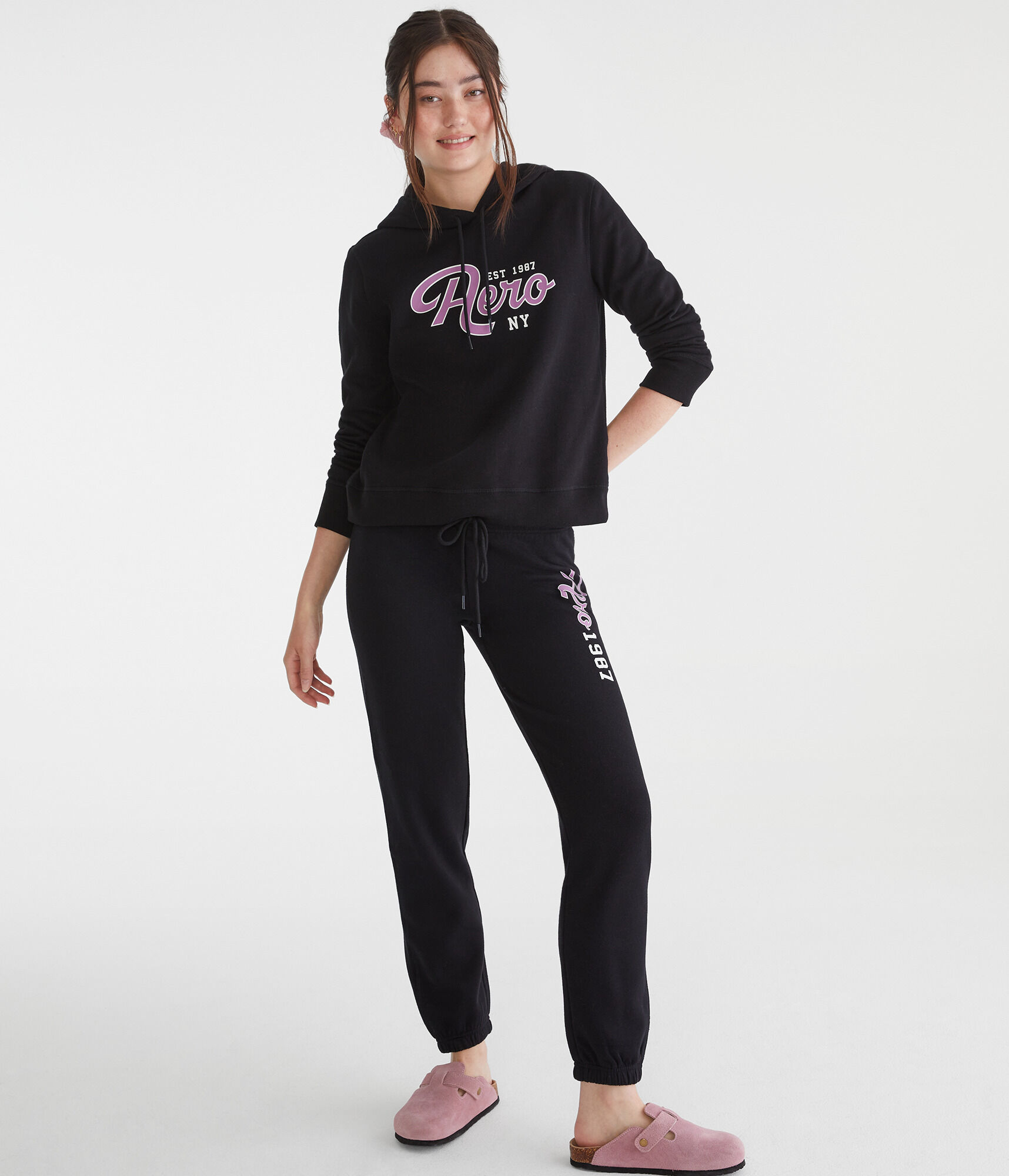 Aero NY Script Pullover Hoodie