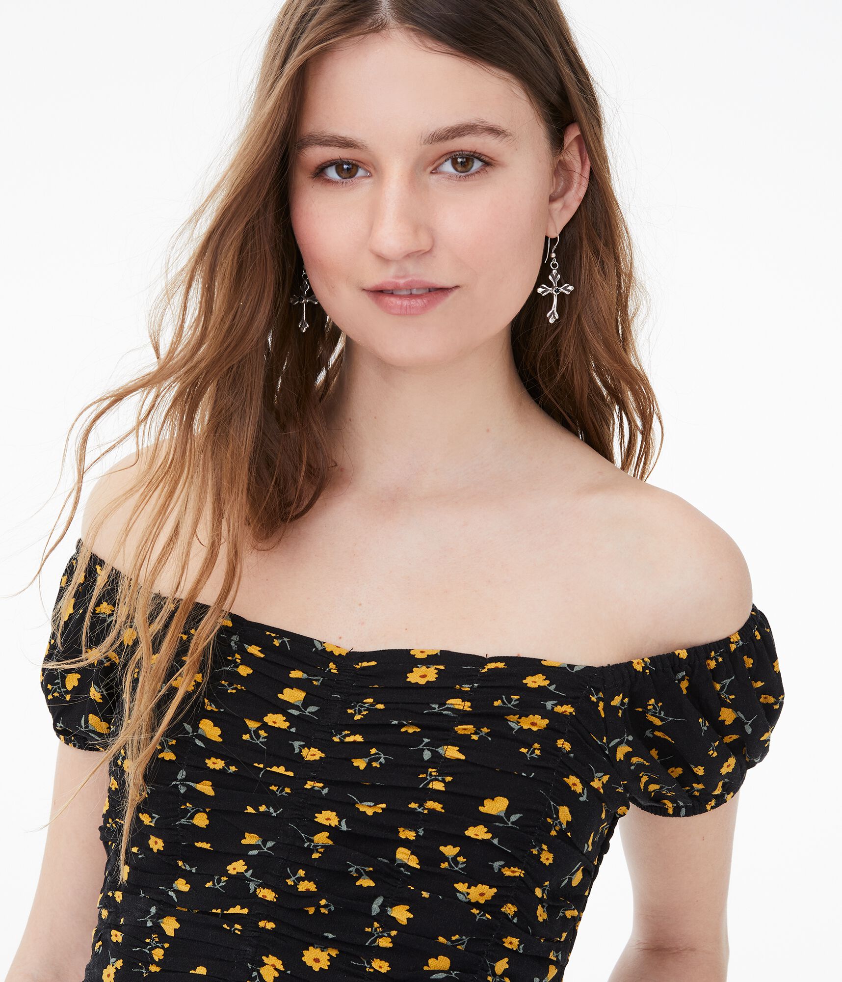 Floral Ruched Off-The-Shoulder Crop Top