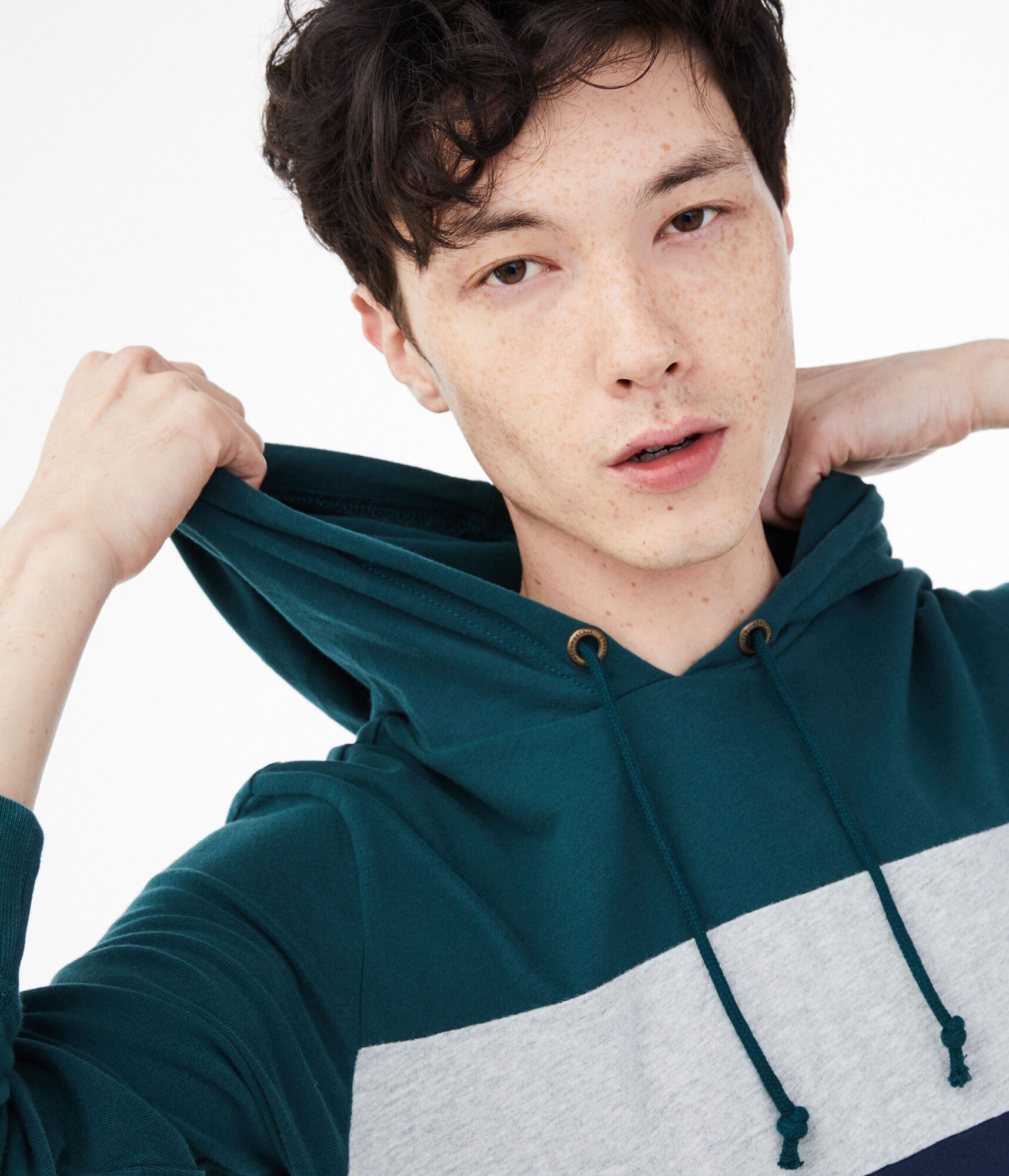 Long Sleeve Colorblock Hooded Tee