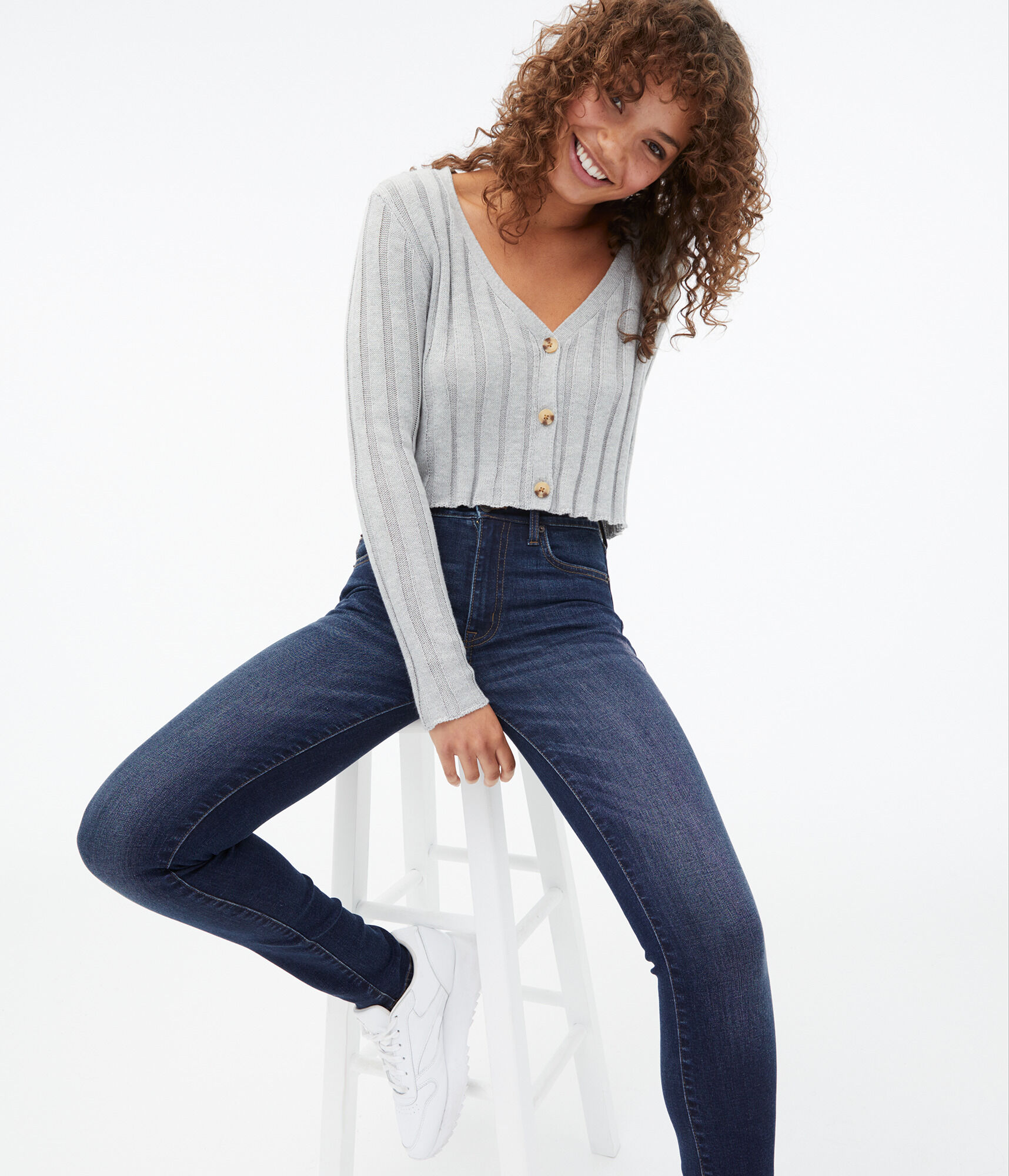 Ribbed Button-Front Cropped V-Neck Cardigan