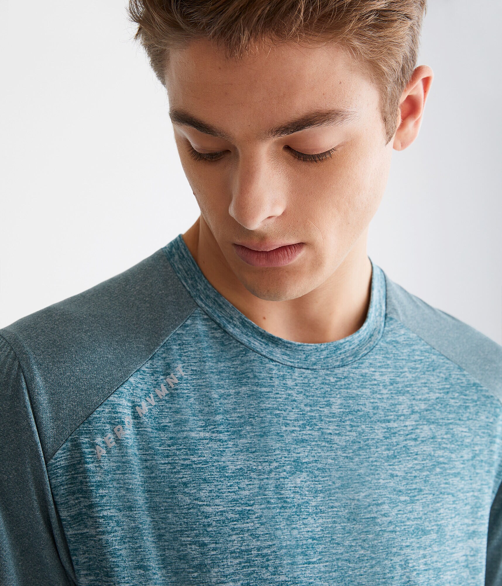 Aero MVMNT Logo Crew Tee