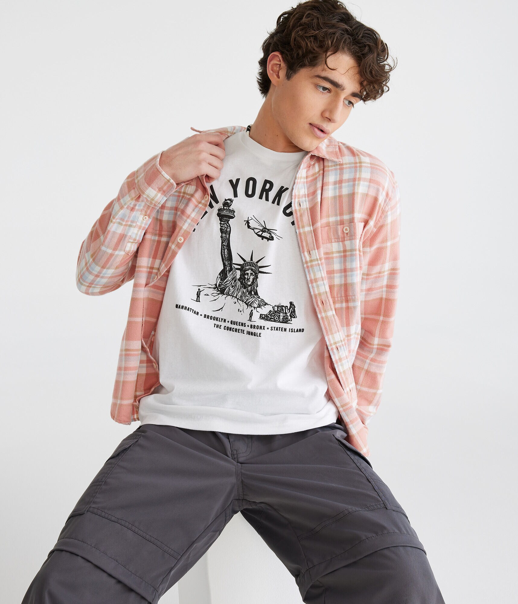 New York City Statue Of Liberty Graphic Tee