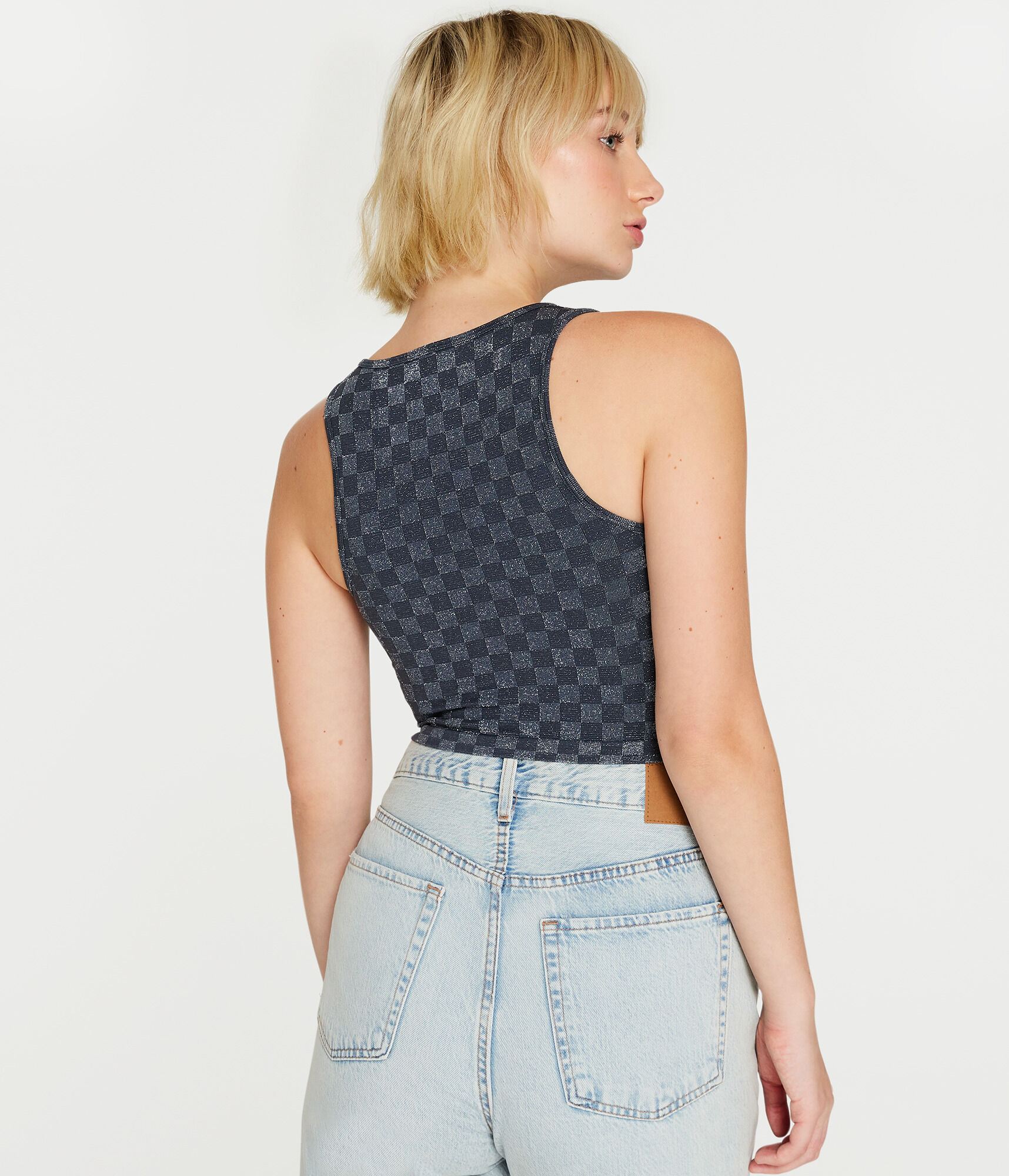 Checkered Shine Seamless V-Neck Cropped Tank