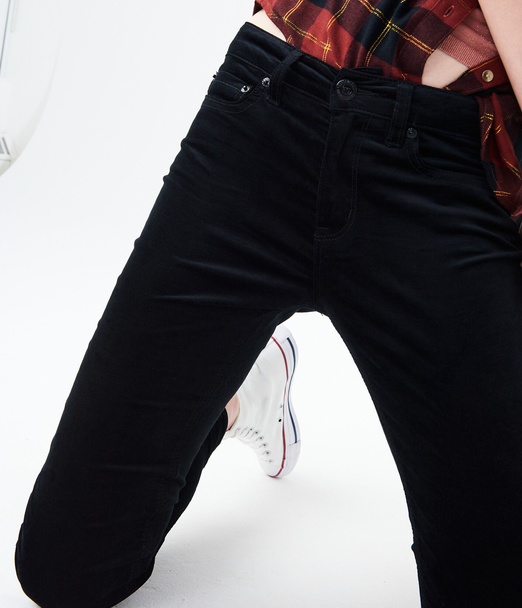 High-Waisted Skinny Kick Flare Velvet Pants