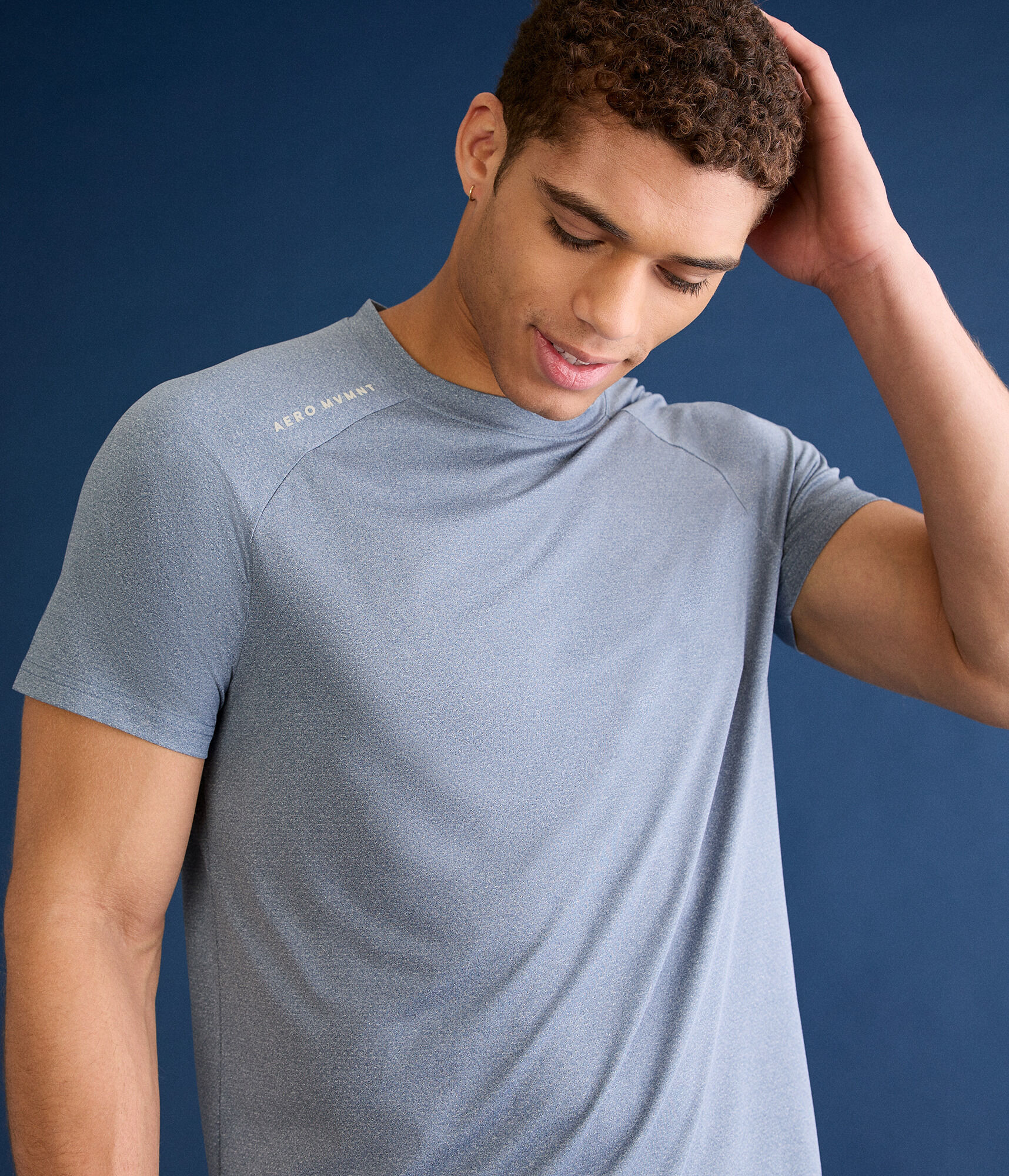 Aero MVMNT Raglan Crew Tee