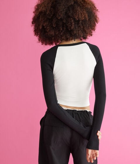 Hello Kitty Long Sleeve Cropped Raglan Tee