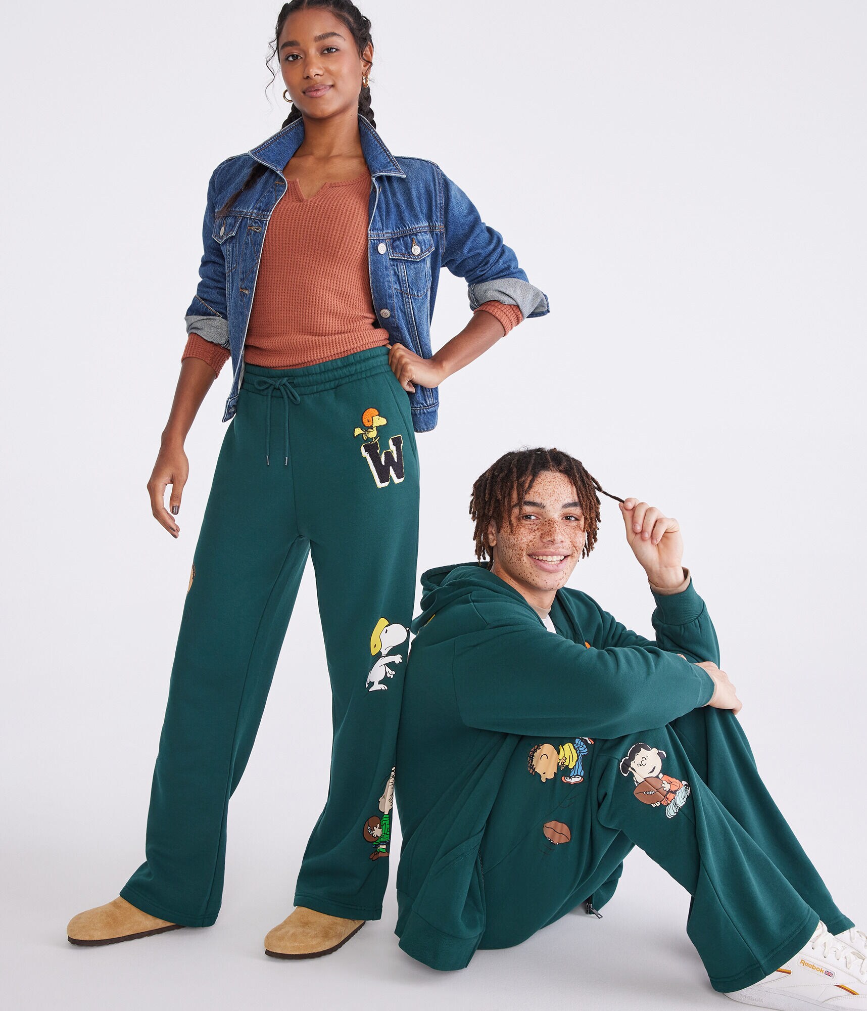 Peanuts® | Aéropostale Football Friends Straight Leg Sweatpants
