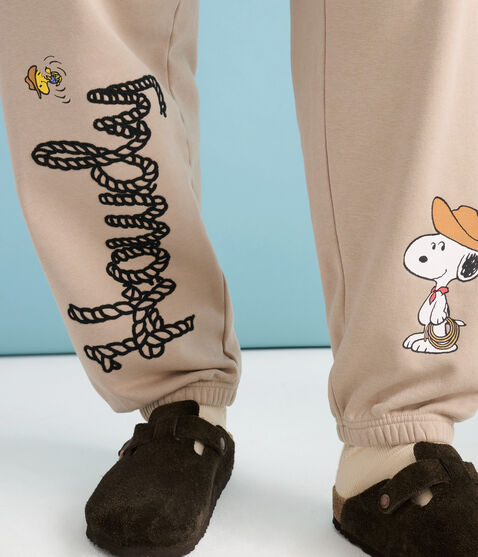 Peanuts® | Aéropostale Western Snoopy Howdy Jogger Sweatpants Peanuts® | Aéropostale Western Snoopy Howdy Jogger Sweatpants