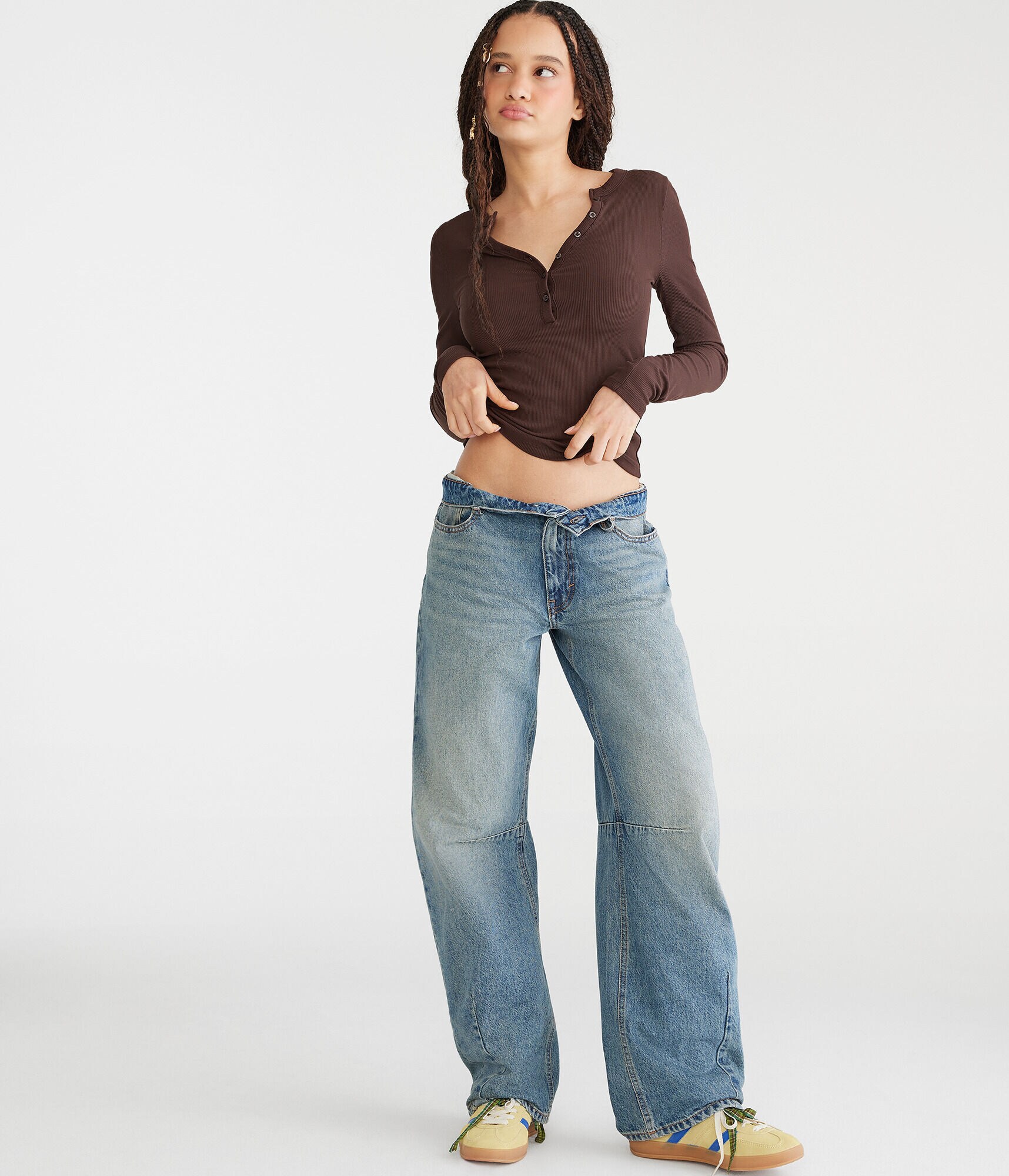 Low-Rise Baggy Barrel Jean