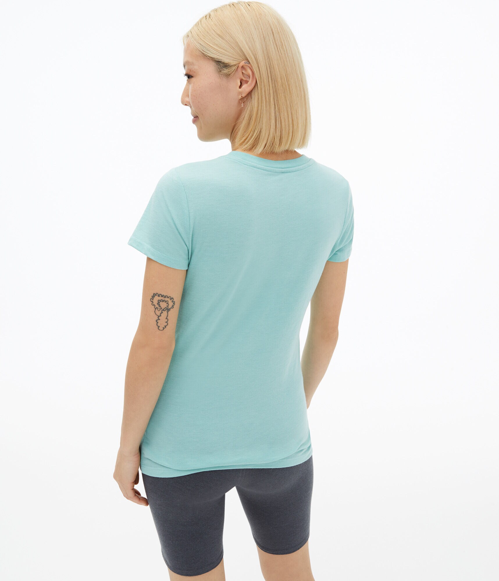 Aero 87 Box Logo Graphic Tee