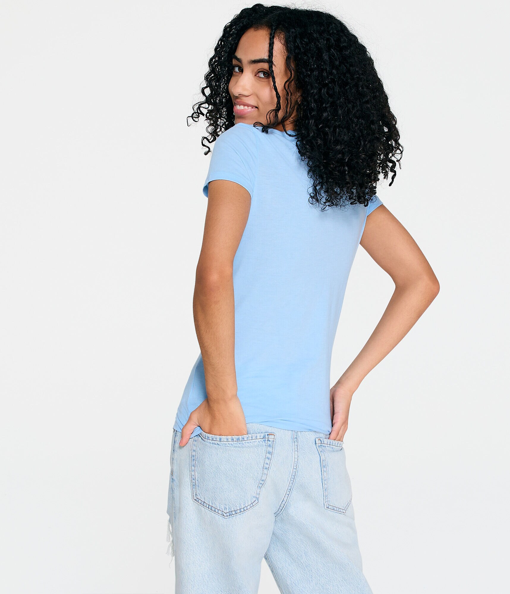 Aeropostale New York Circle Graphic Tee