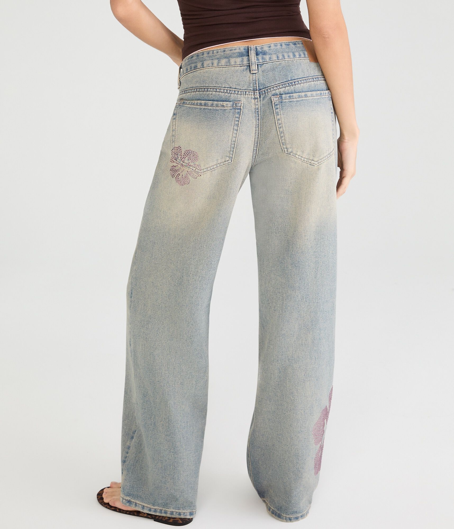 Low-Rise Baggy Wide Leg Rhinestone Flower Jean