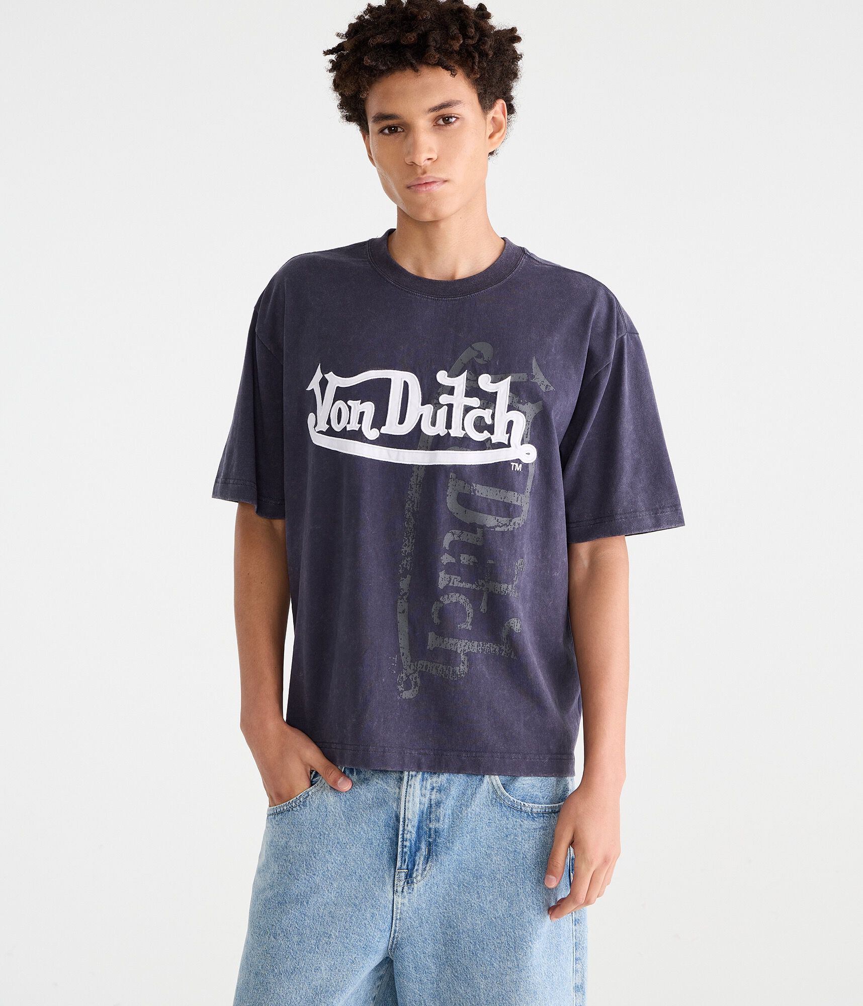 Von Dutch Echo Appliqu&eacute; Graphic Tee