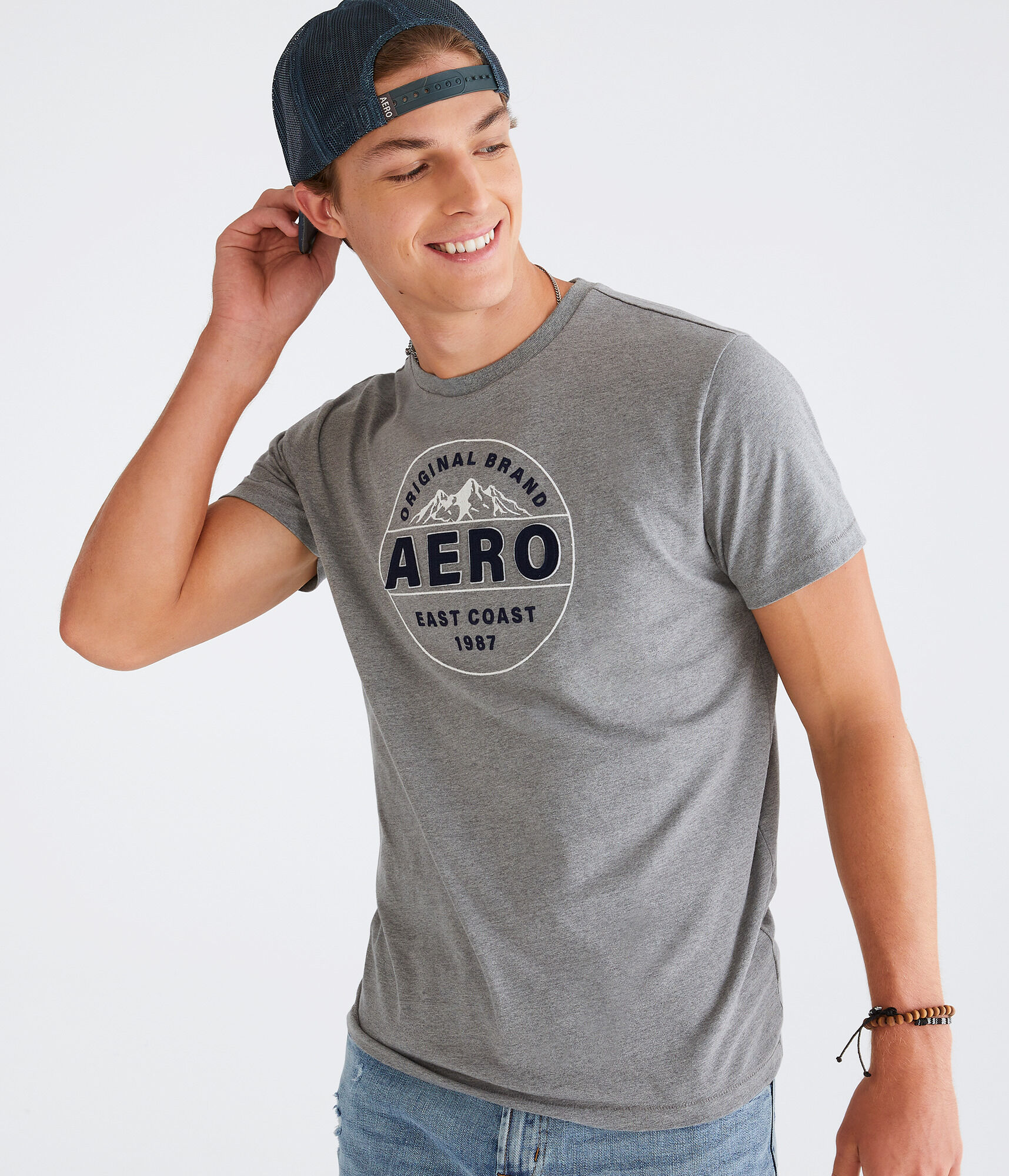 Aero Mountain Circle Appliqu&eacute; Graphic Tee