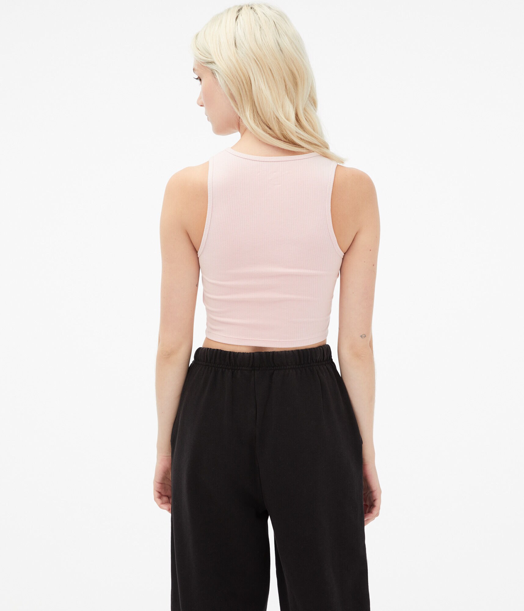 Solid High-Neck Snap Cropped Tank