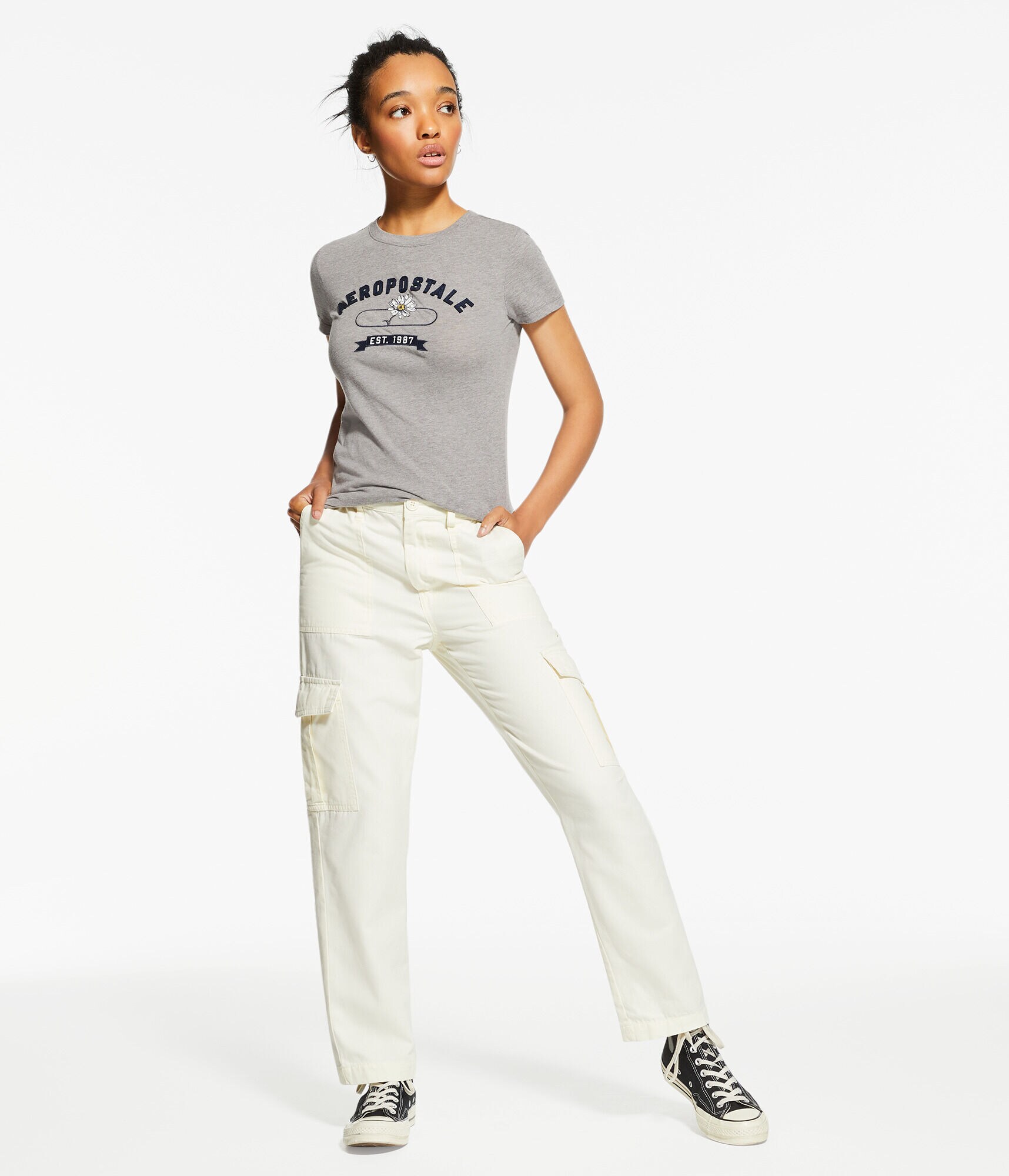Aeropostale Daisy Appliqu&eacute; Graphic Tee
