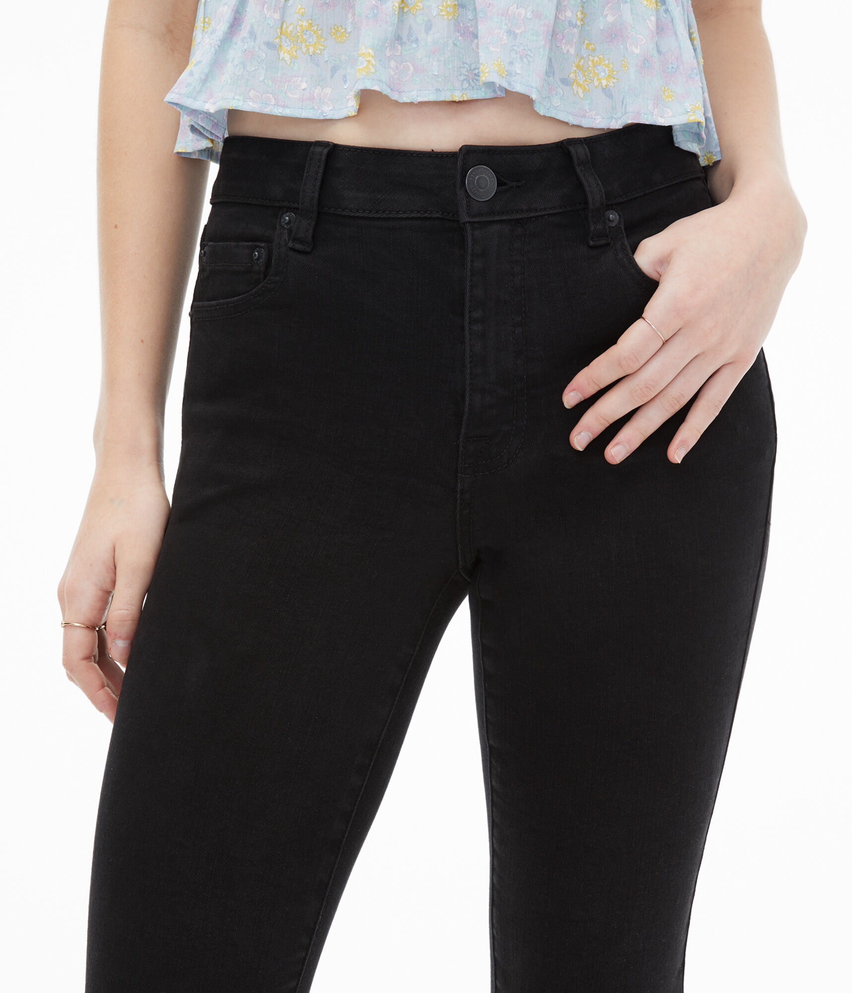 Limitless Stretch High-Rise Jegging***