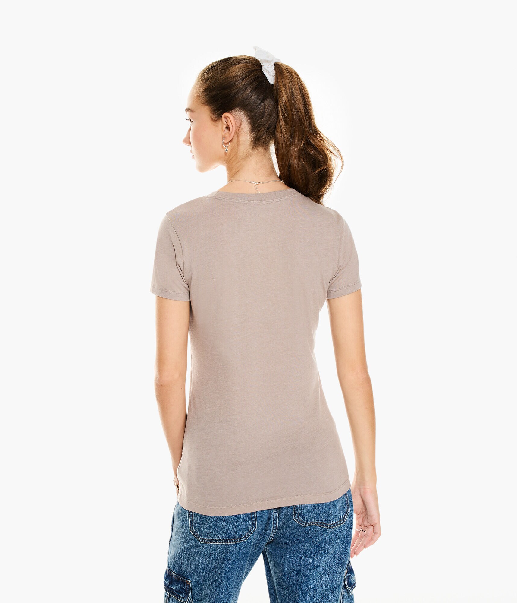 Aero Rose Appliqu&eacute; Graphic Tee