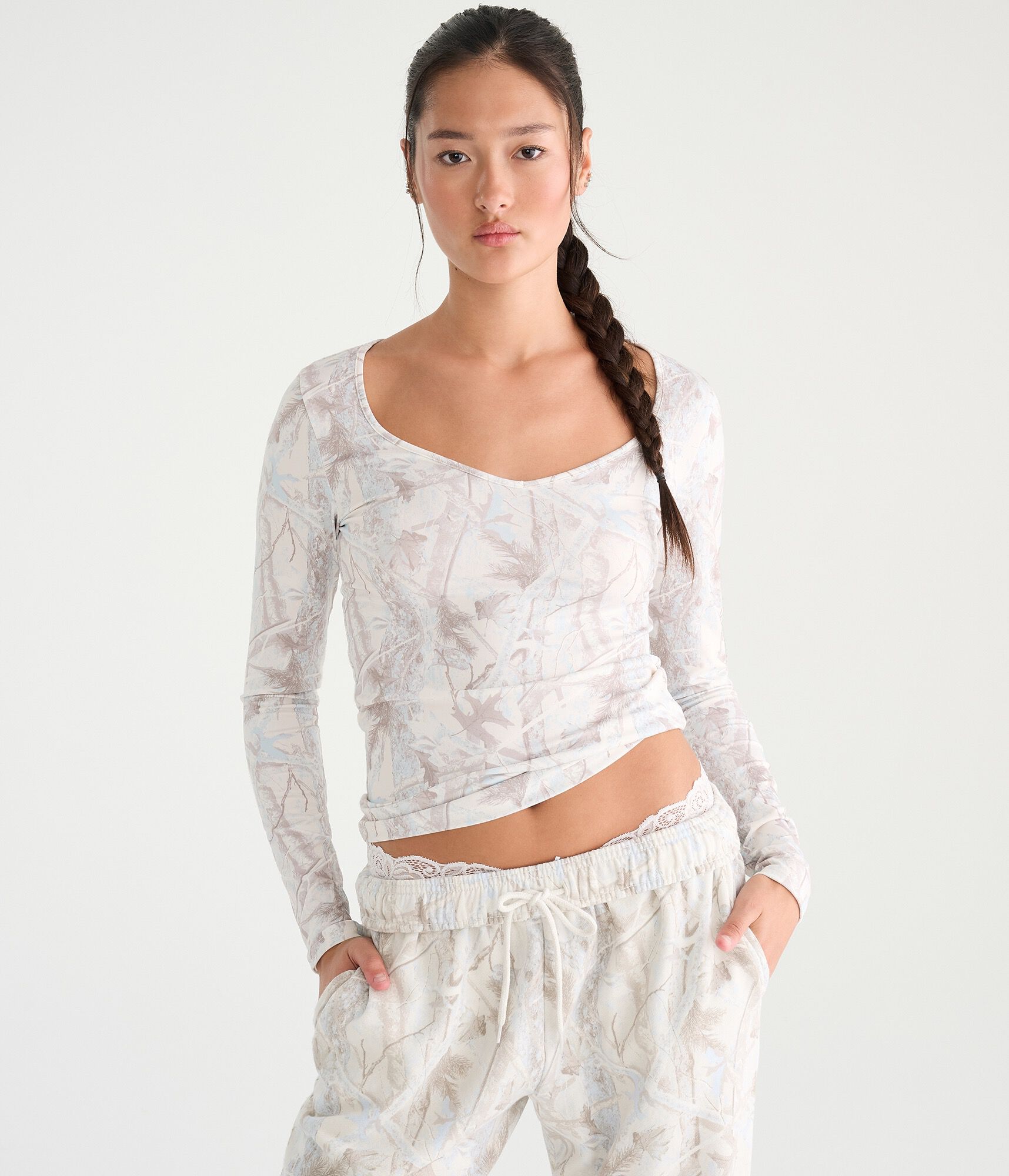 Long Sleeve Buttery Soft Seamless Forest Camo Sweetheart Tee