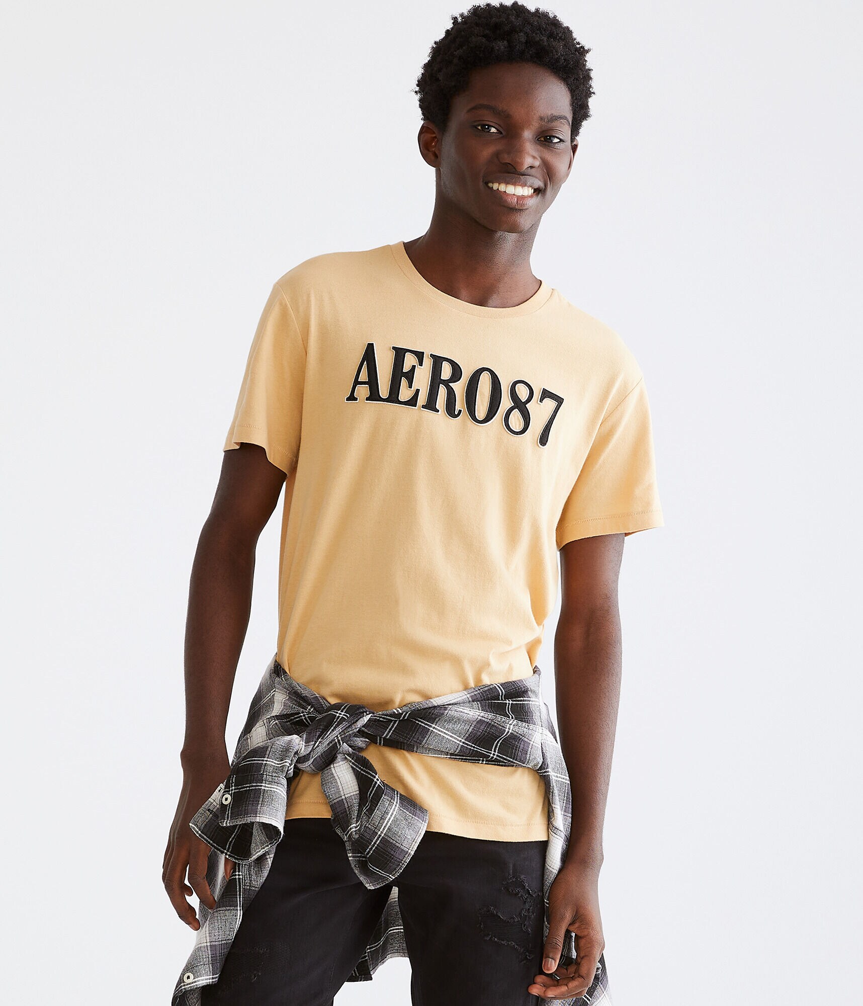 Aero 87 Appliqu&eacute; Graphic Tee