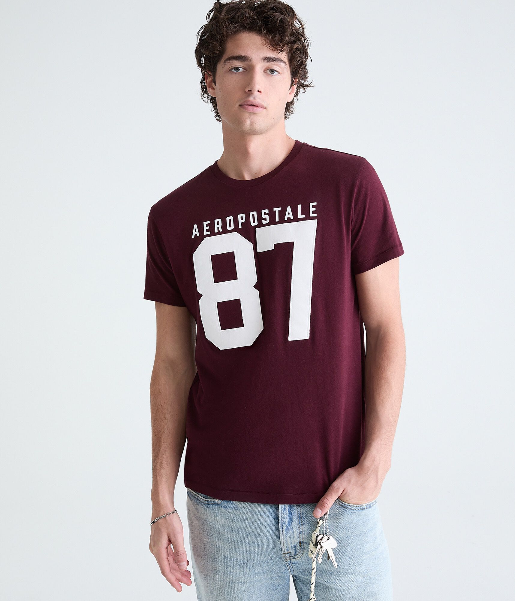 Aeropostale Large 87 Appliqu&eacute; Graphic Tee