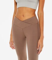 Ribbed High-Rise Crossover Leggings